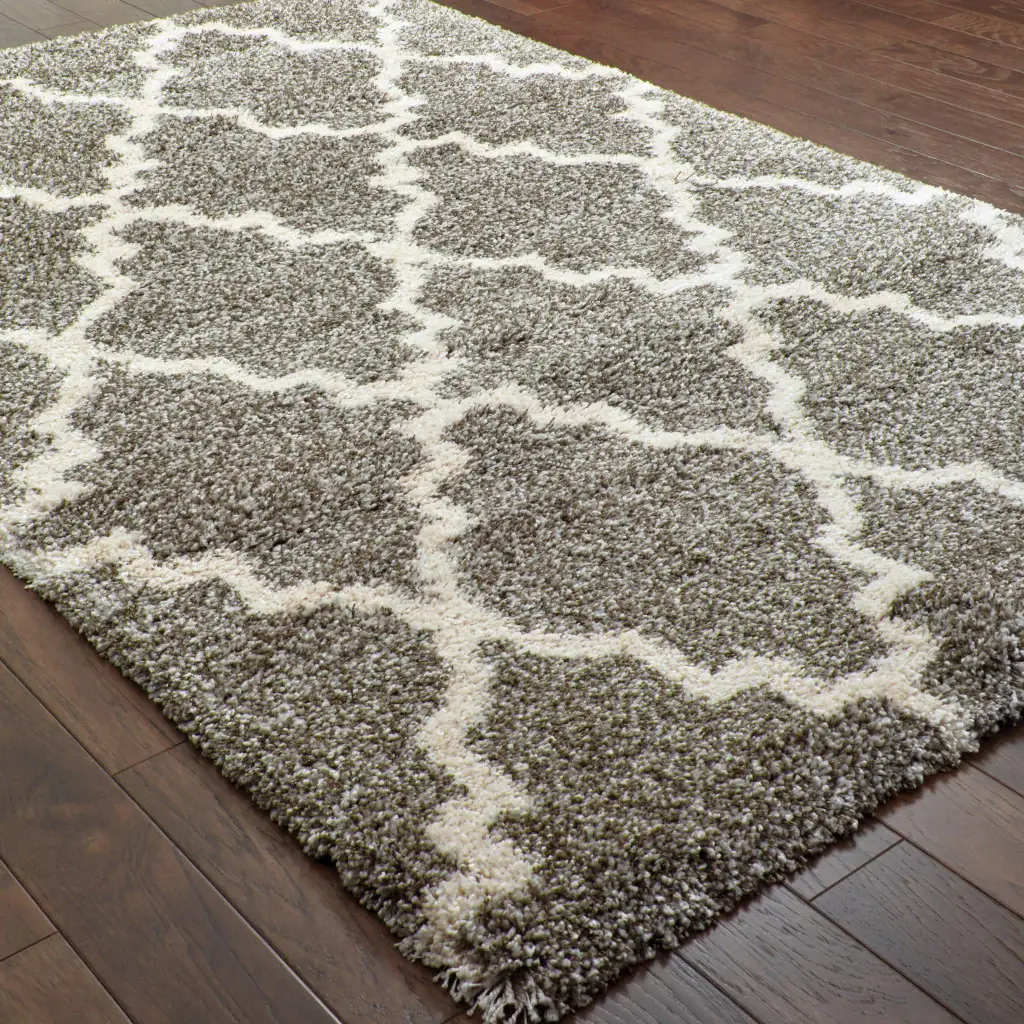 2' X 3' Grey And Ivory Geometric Shag Power Loom Stain Resistant Area Rug - Image 3