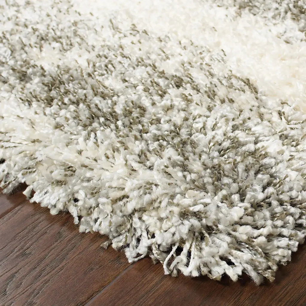 2' X 3' Grey Ivory And Silver Geometric Shag Power Loom Stain Resistant Area Rug - Image 2