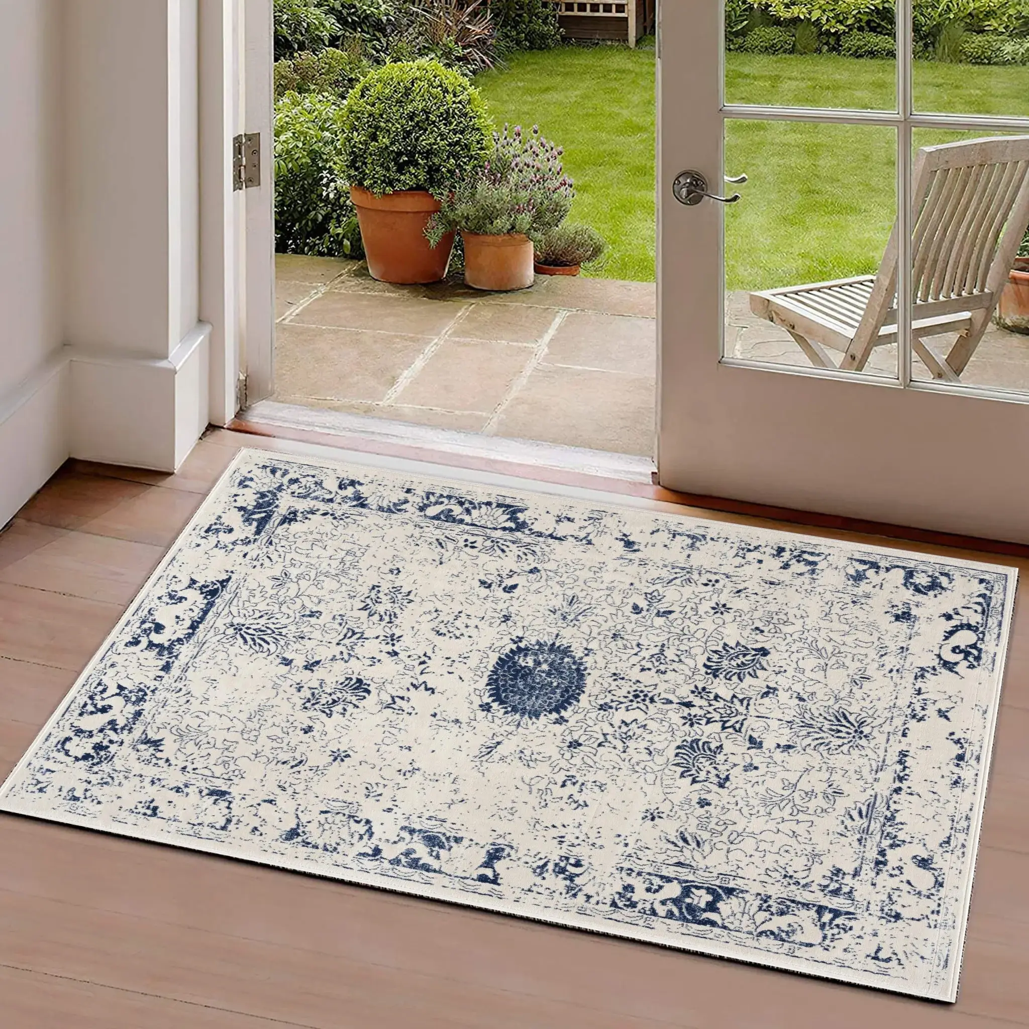 2' X 3' Navy Blue Distressed Floral Scatter Rug - Image 4