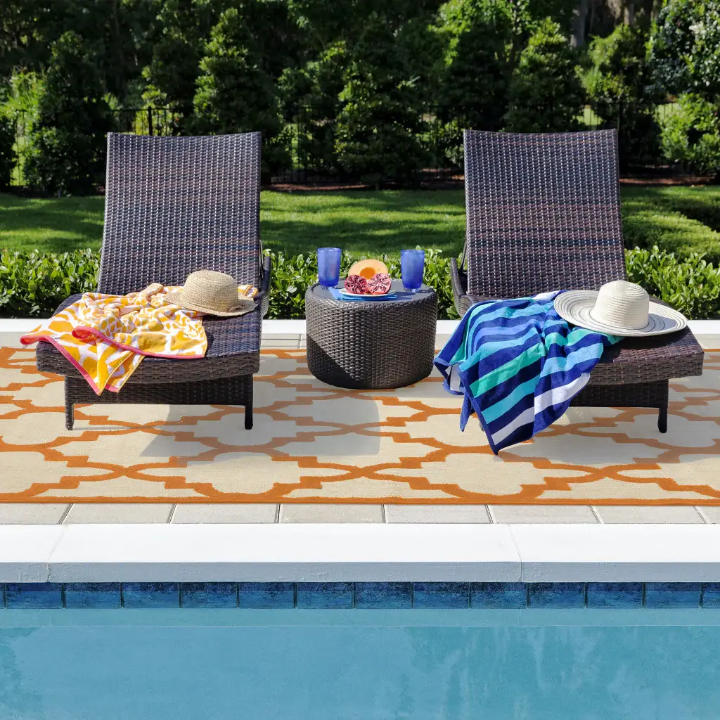 2' X 3' Orange Geometric Stain Resistant Indoor Outdoor Area Rug - Image 5