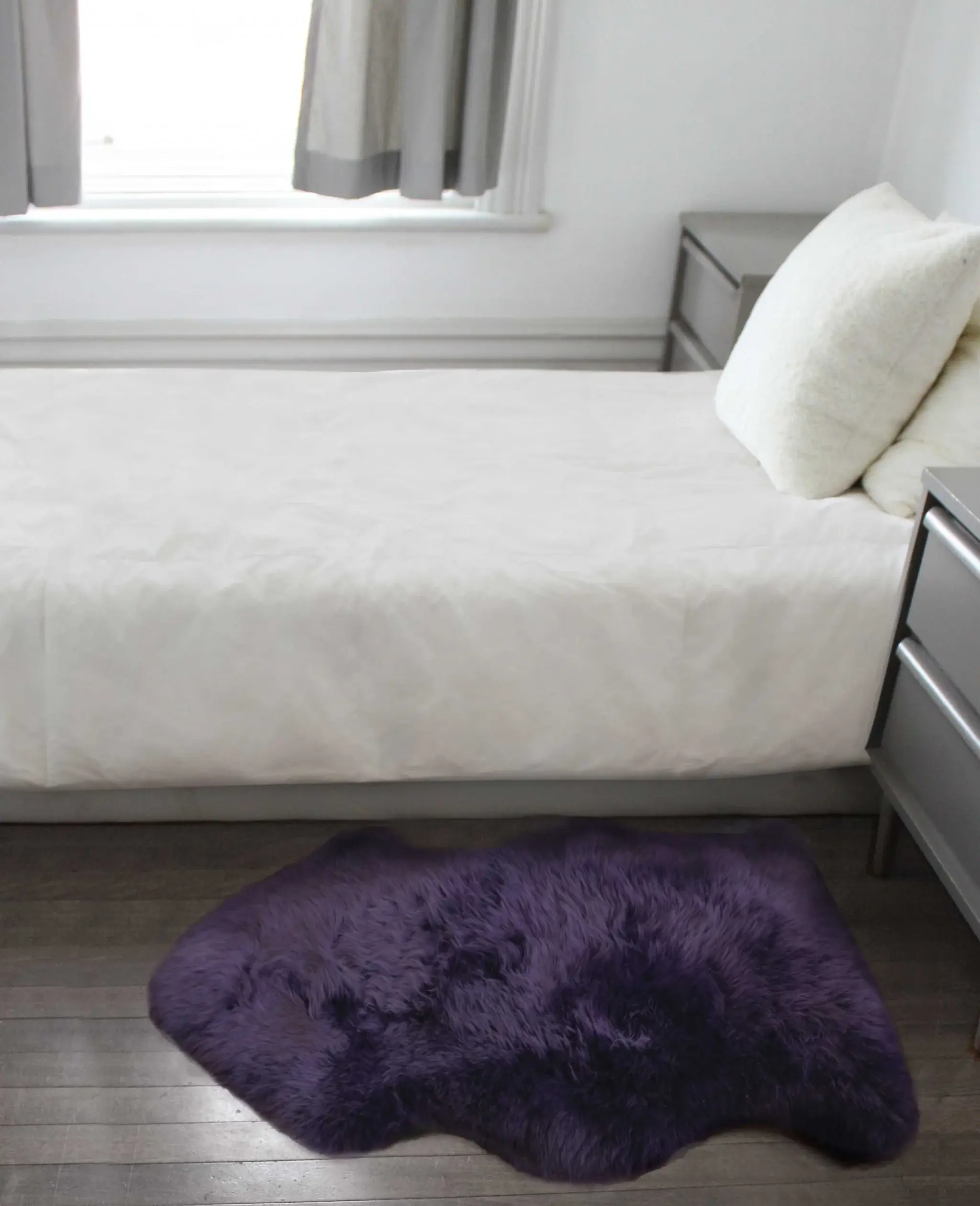 2' X 3' Purple New Zealand Natural Sheepskin Rug - Image 7