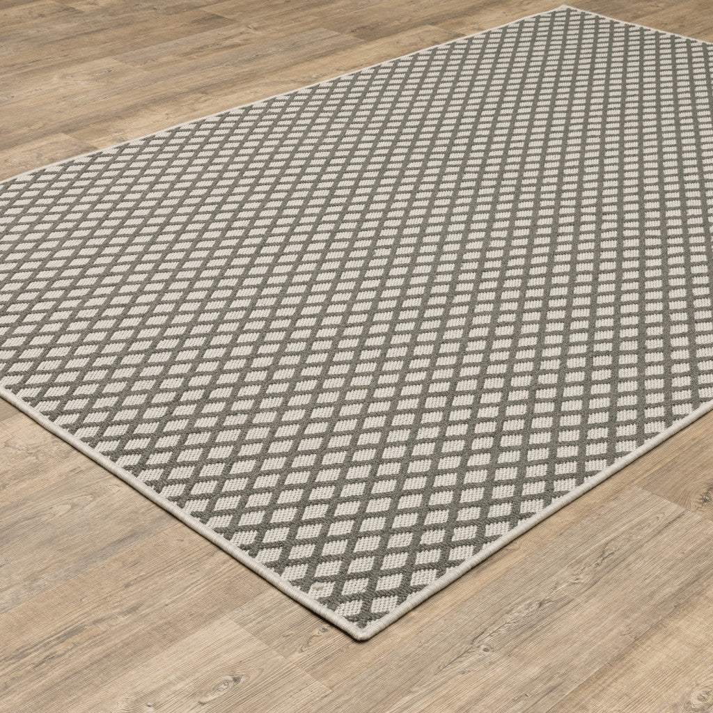 2' X 4' Beige Geometric Stain Resistant Indoor Outdoor Area Rug - Image 4