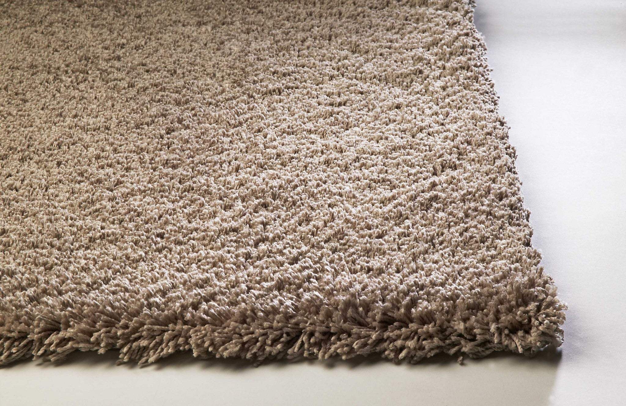 2' X 4' Beige Indoor Shag Rug - Image 4