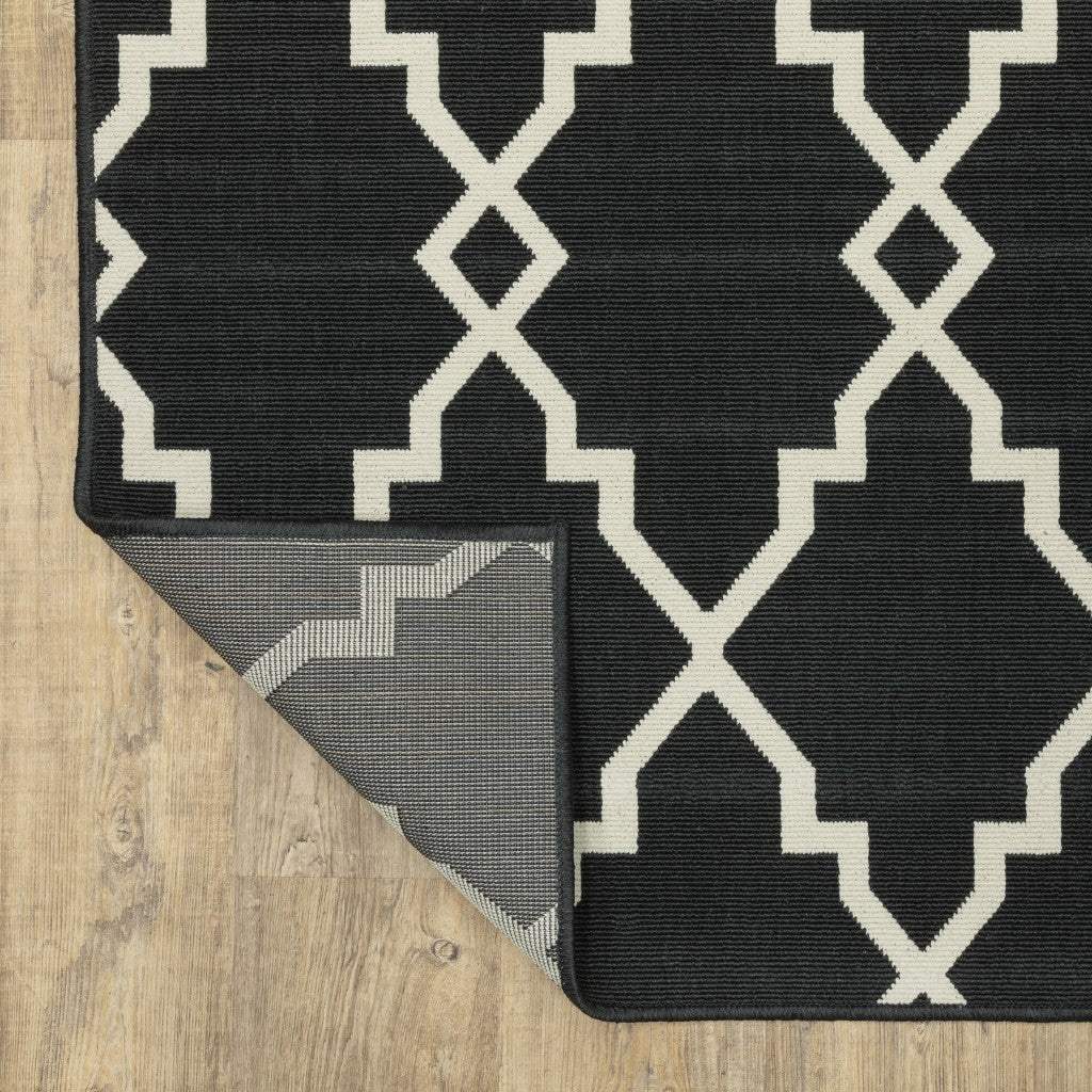 2' X 4' Black and Ivory Indoor Outdoor Area Rug - Image 7