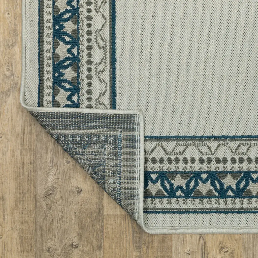 2' X 4' Blue and Beige Stain Resistant Indoor Outdoor Area Rug - Image 8