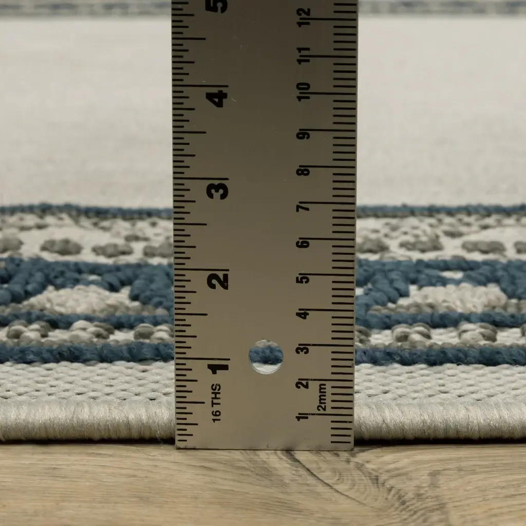 2' X 4' Blue and Beige Stain Resistant Indoor Outdoor Area Rug - Image 9