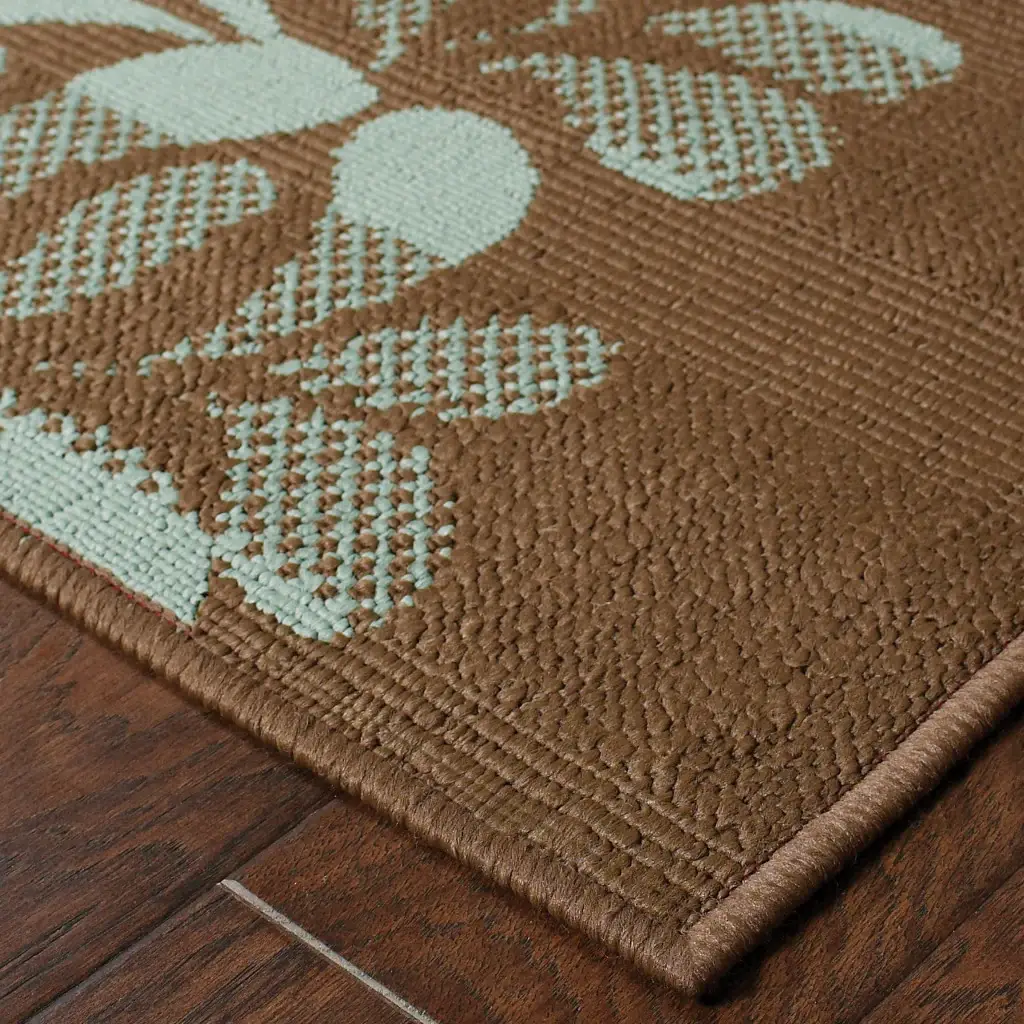 2' X 4' Brown Floral Stain Resistant Indoor Outdoor Area Rug - Image 3