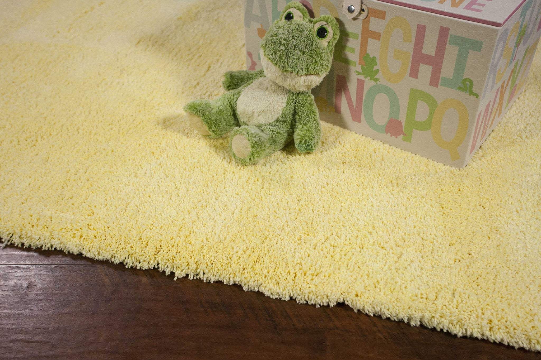 2' X 4' Canary Yellow Indoor Shag Rug - Image 5