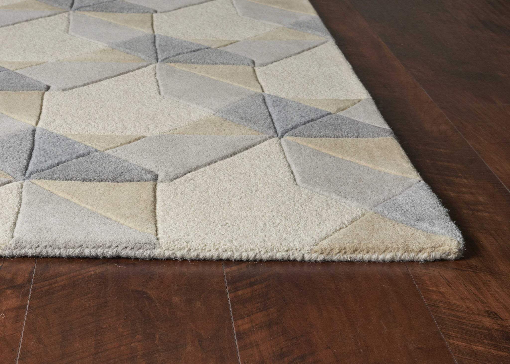 2' X 4' Ivory Or Grey Polygon Pattern Wool Area Rug - Image 9