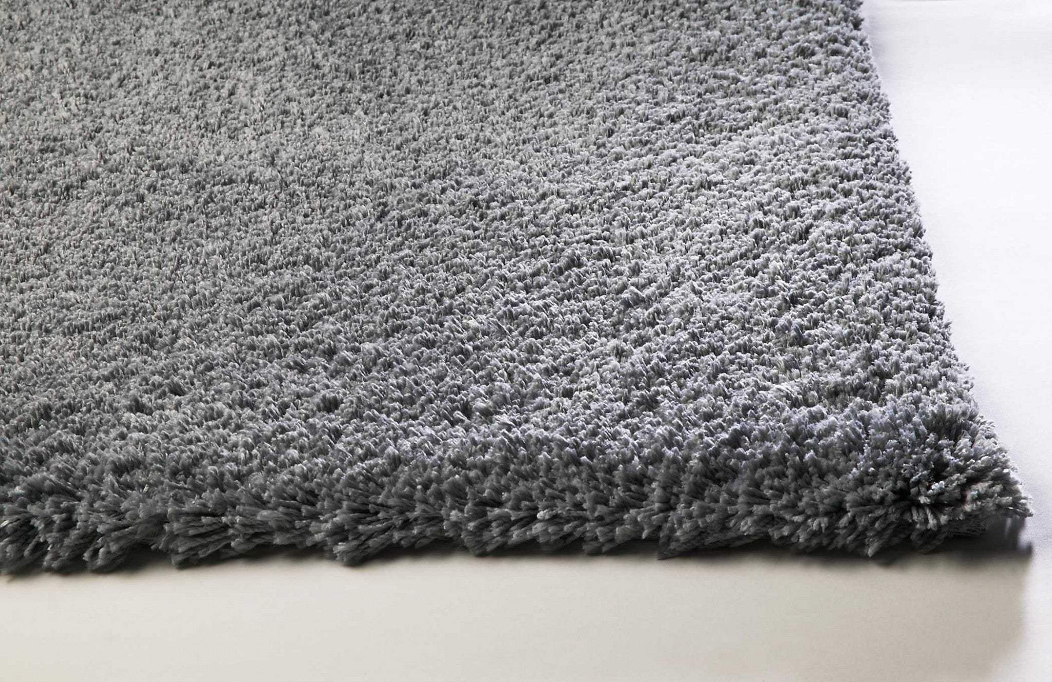 2' X 4' Polyester Grey Area Rug - Image 3