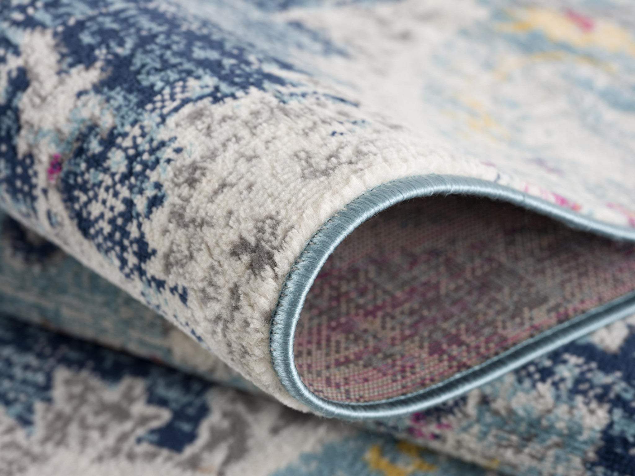 2' X 5' Blue and Ivory Medallion Area Rug - Image 4