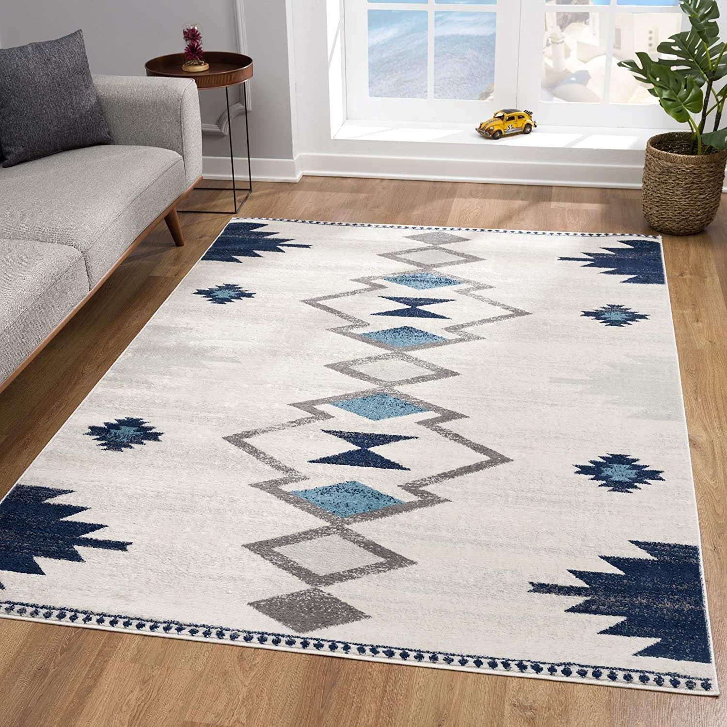 2' X 5' Blue and Ivory Southwestern Area Rug - Image 5