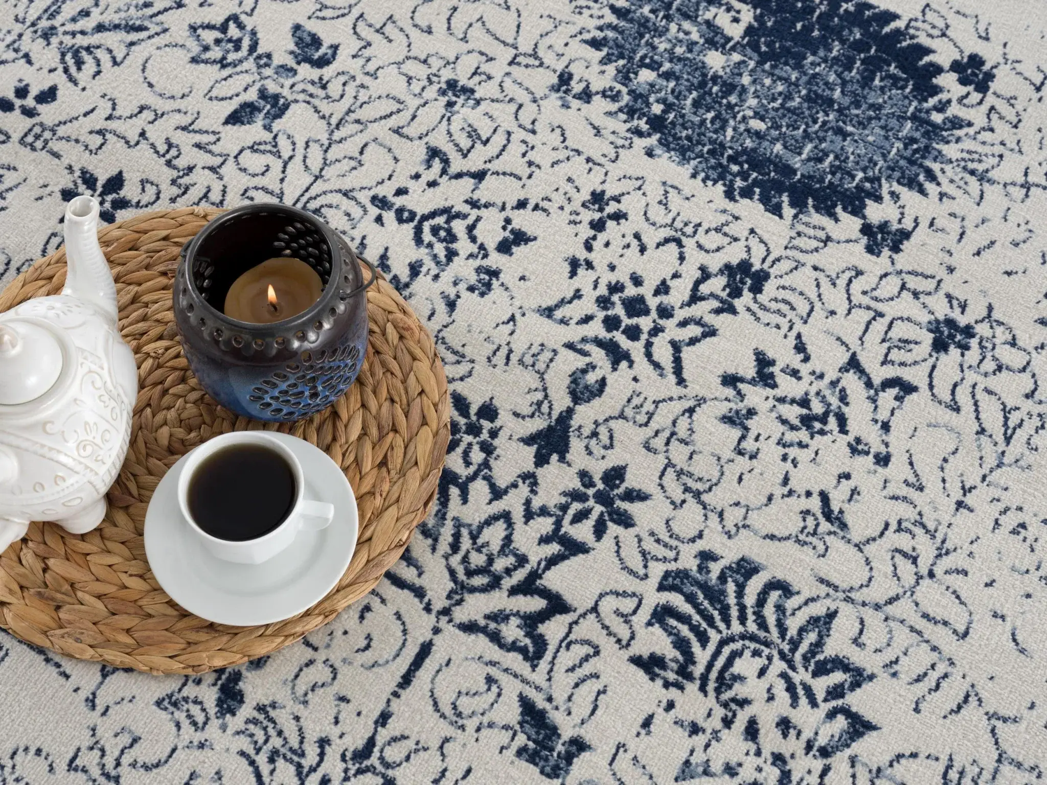 2' X 5' Navy Blue Distressed Floral Area Rug - Image 5
