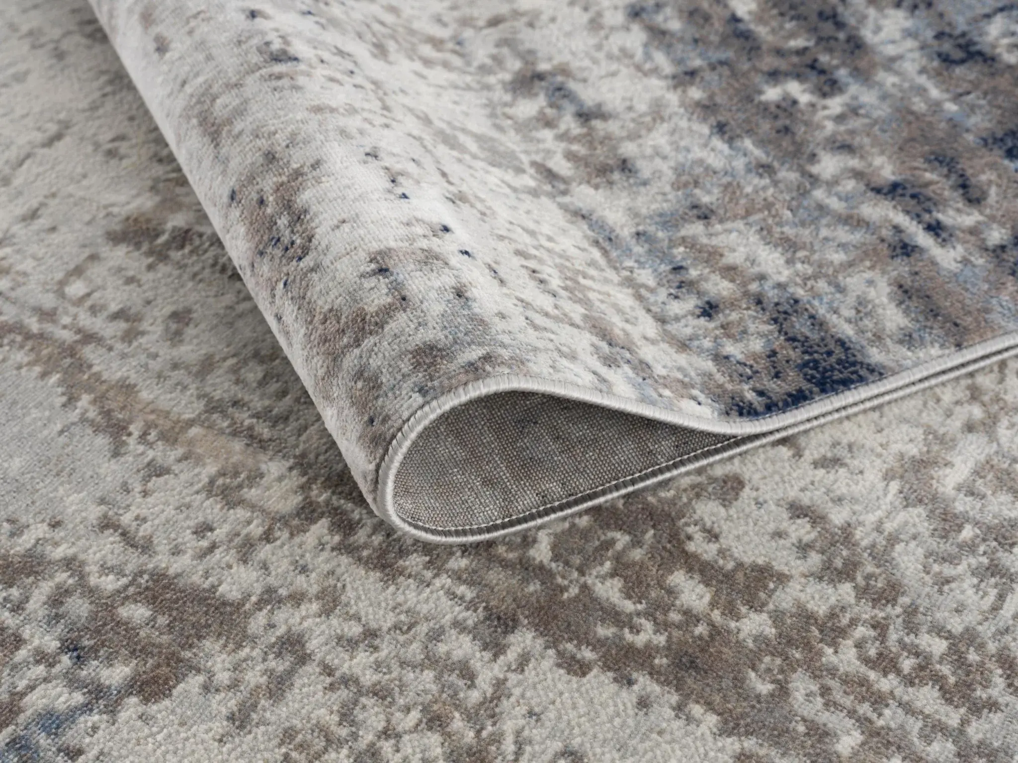 2' X 5' Navy Blue Distressed Striations Area Rug - Image 5