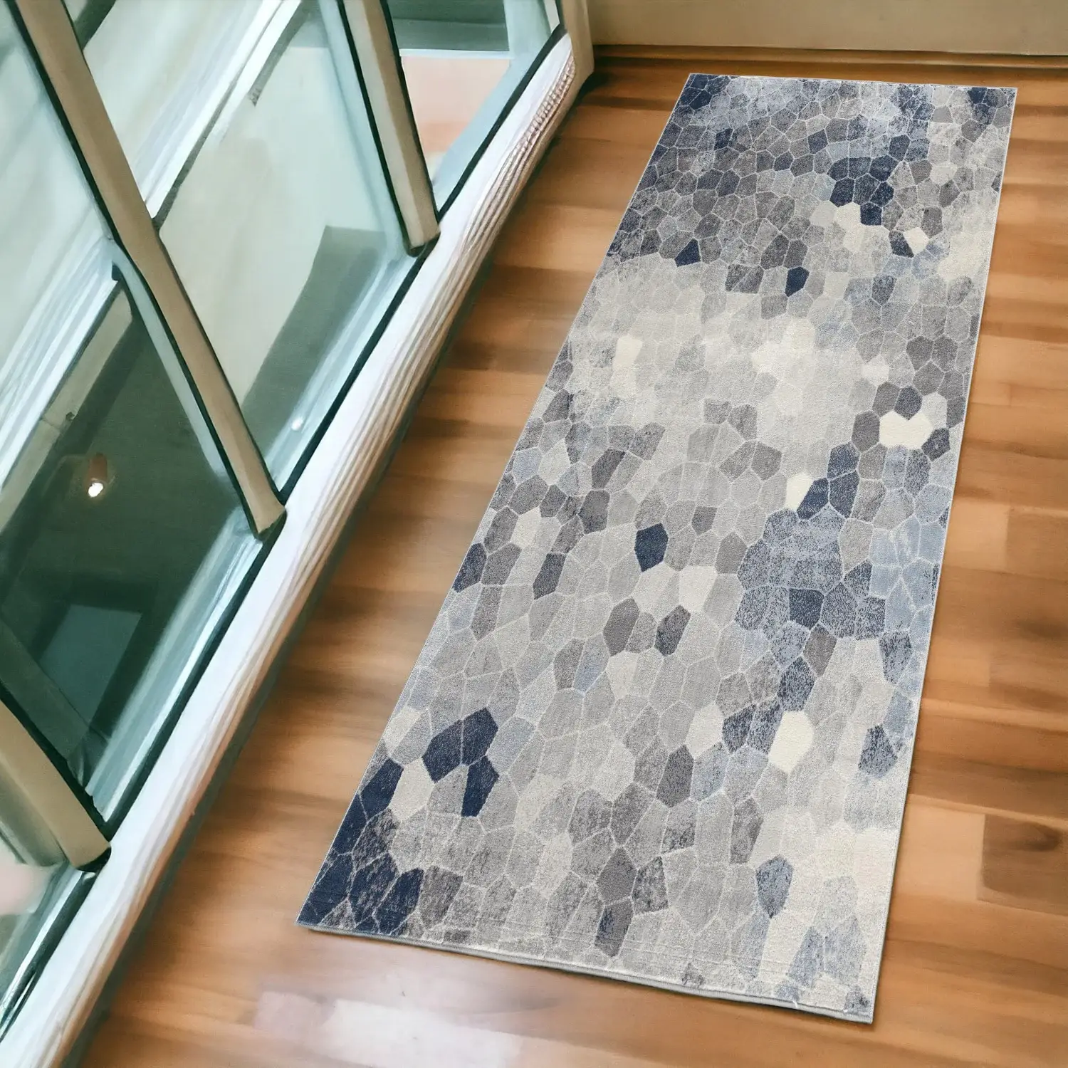 2' X 6' Navy Geometric Area Rug