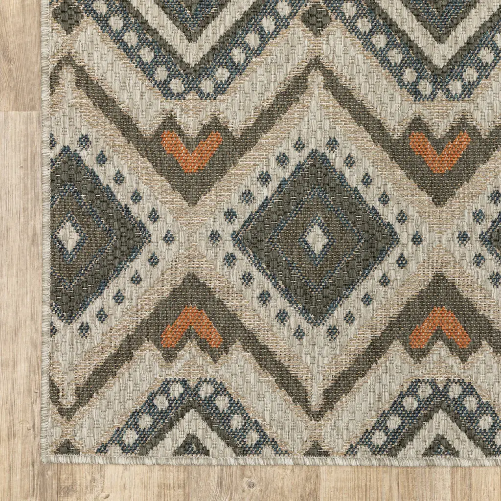 2' X 8' Gray Geometric Stain Resistant Indoor Outdoor Area Rug - Image 9