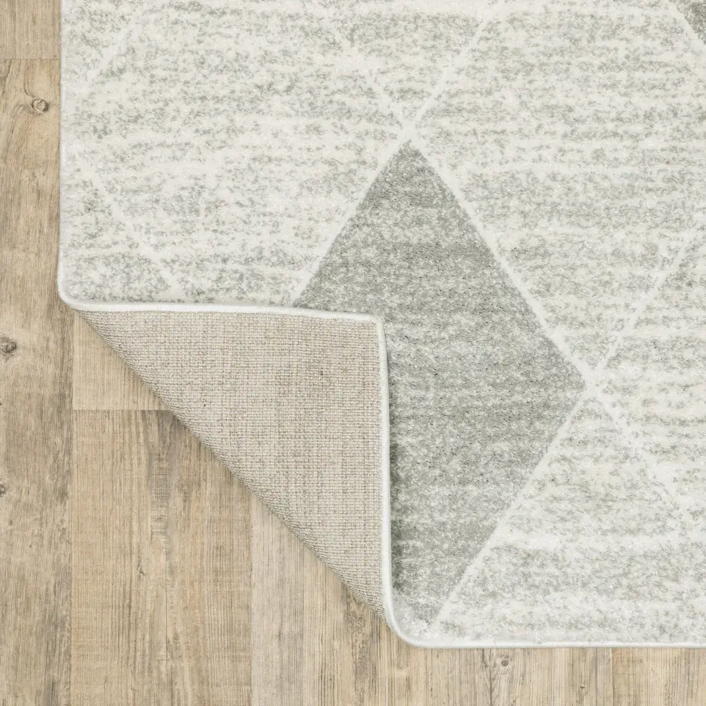 2' X 8' Grey And Ivory Geometric Power Loom Stain Resistant Runner Rug - Image 4