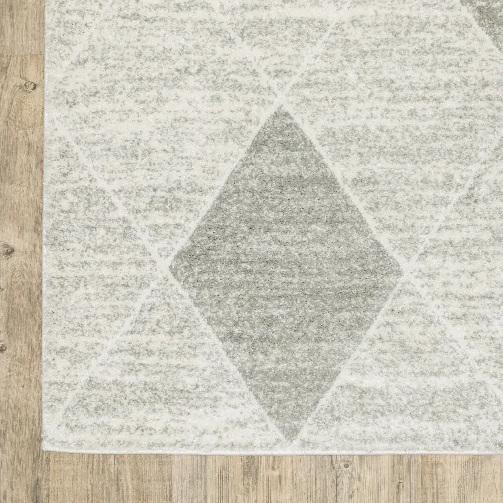 2' X 8' Grey And Ivory Geometric Power Loom Stain Resistant Runner Rug - Image 5