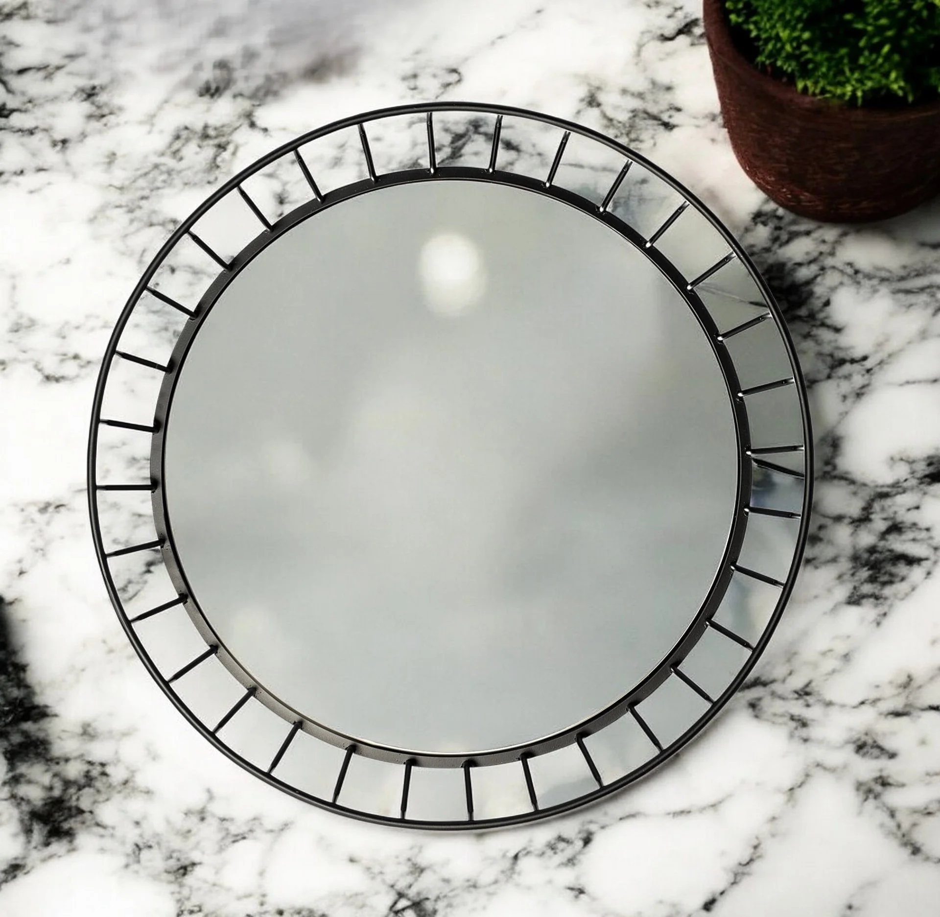 20" Black Round Metal Indoor Outdoor Serving Tray With Handles - Image 2