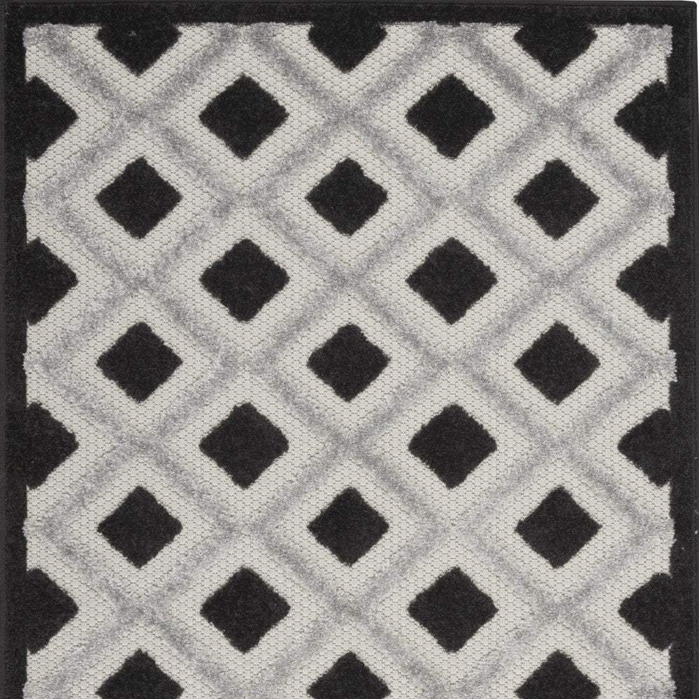 3' X 4' Black And White Gingham Non Skid Indoor Outdoor Area Rug - Image 2