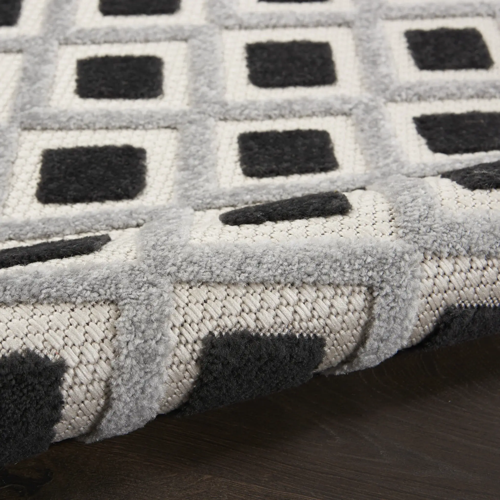 3' X 4' Black And White Gingham Non Skid Indoor Outdoor Area Rug - Image 3