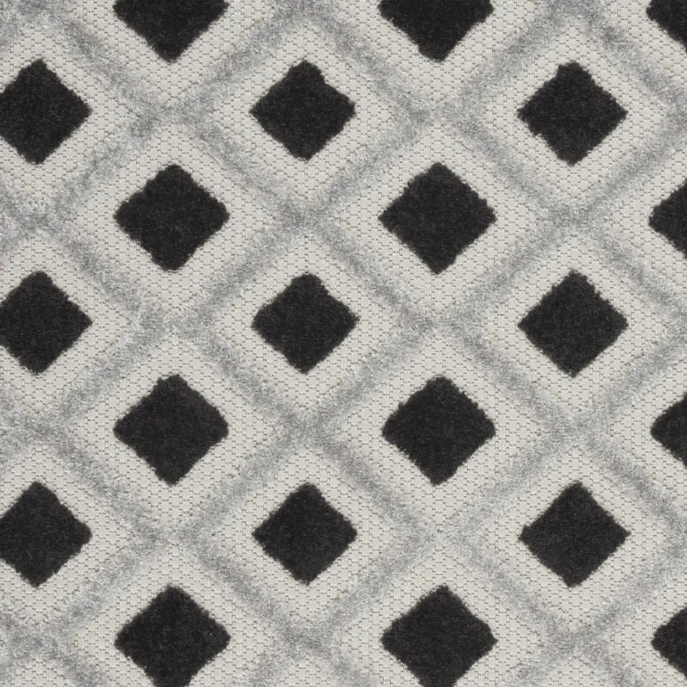 3' X 4' Black And White Gingham Non Skid Indoor Outdoor Area Rug - Image 8
