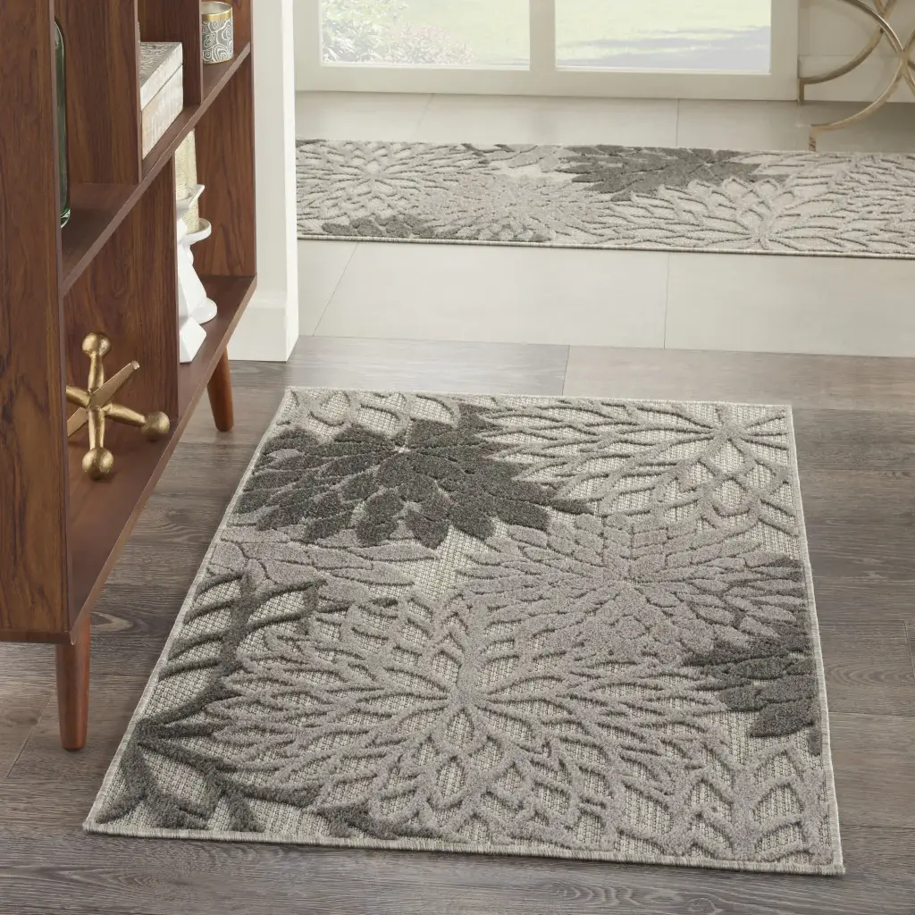 3' X 4' Gray Floral Indoor Outdoor Area Rug - Image 5