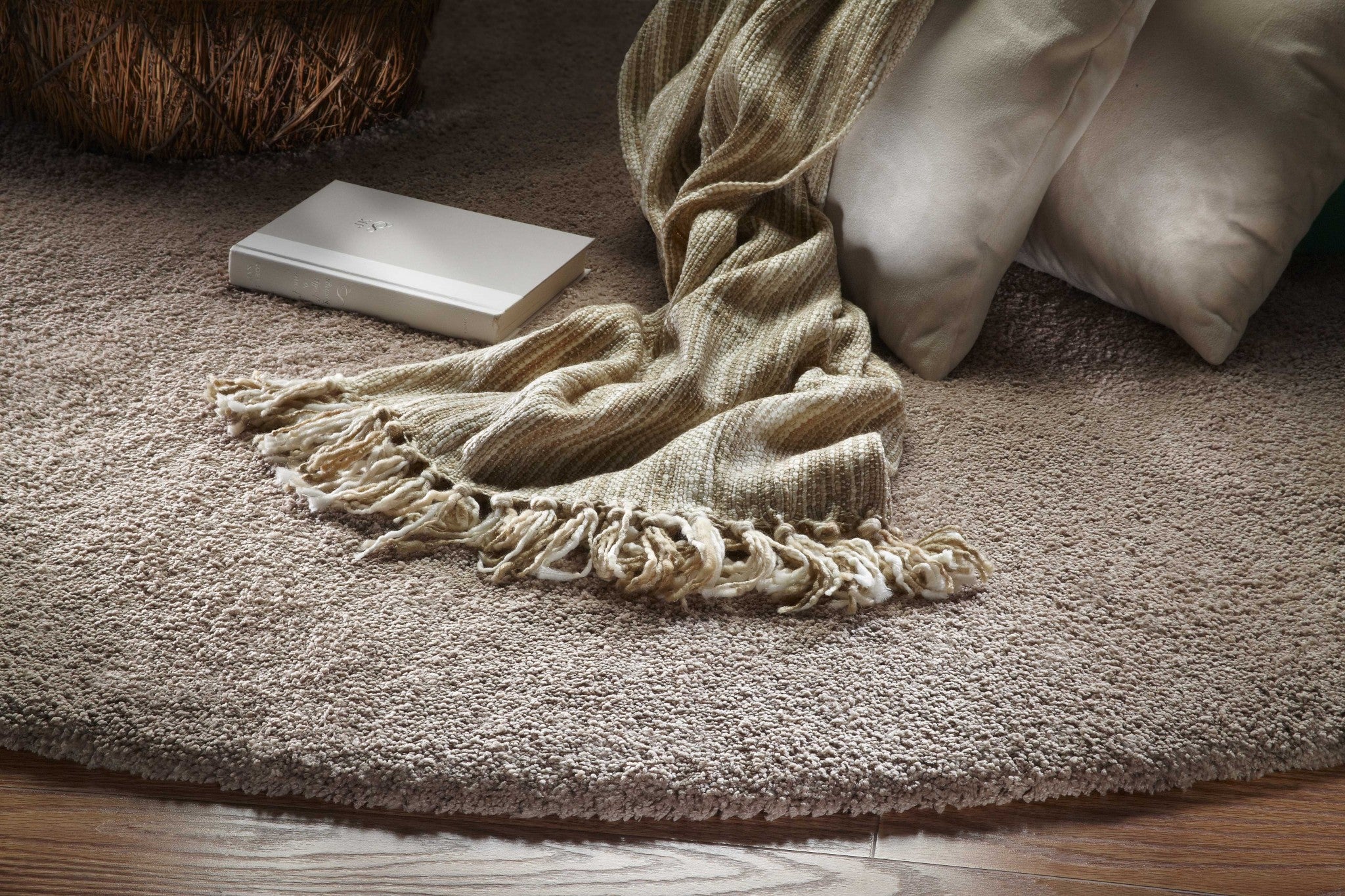 3' X 5' Beige Heather Indoor Shag Rug - Image 2