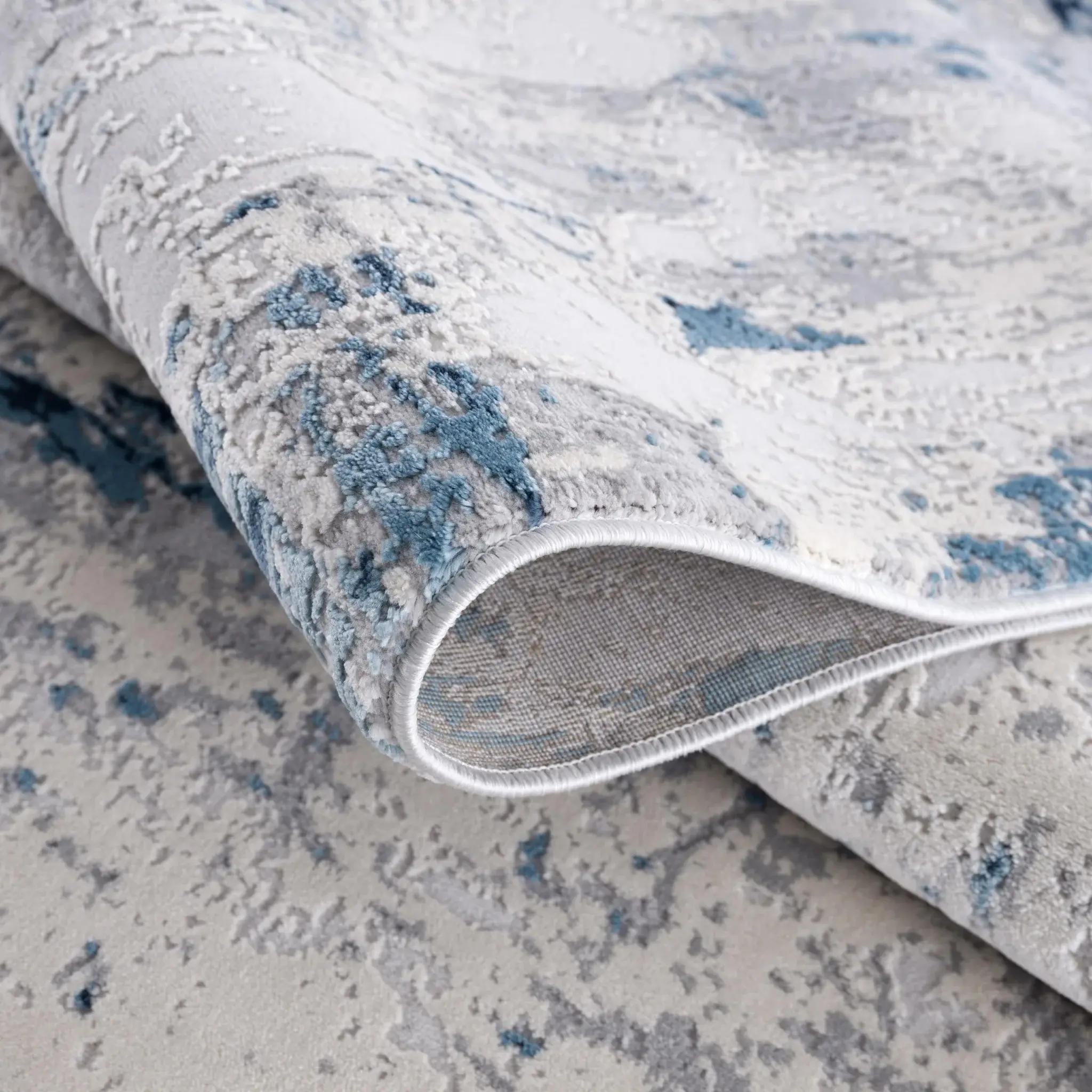 3' X 5' Blue And Ivory Abstract Strokes Area Rug - Image 7