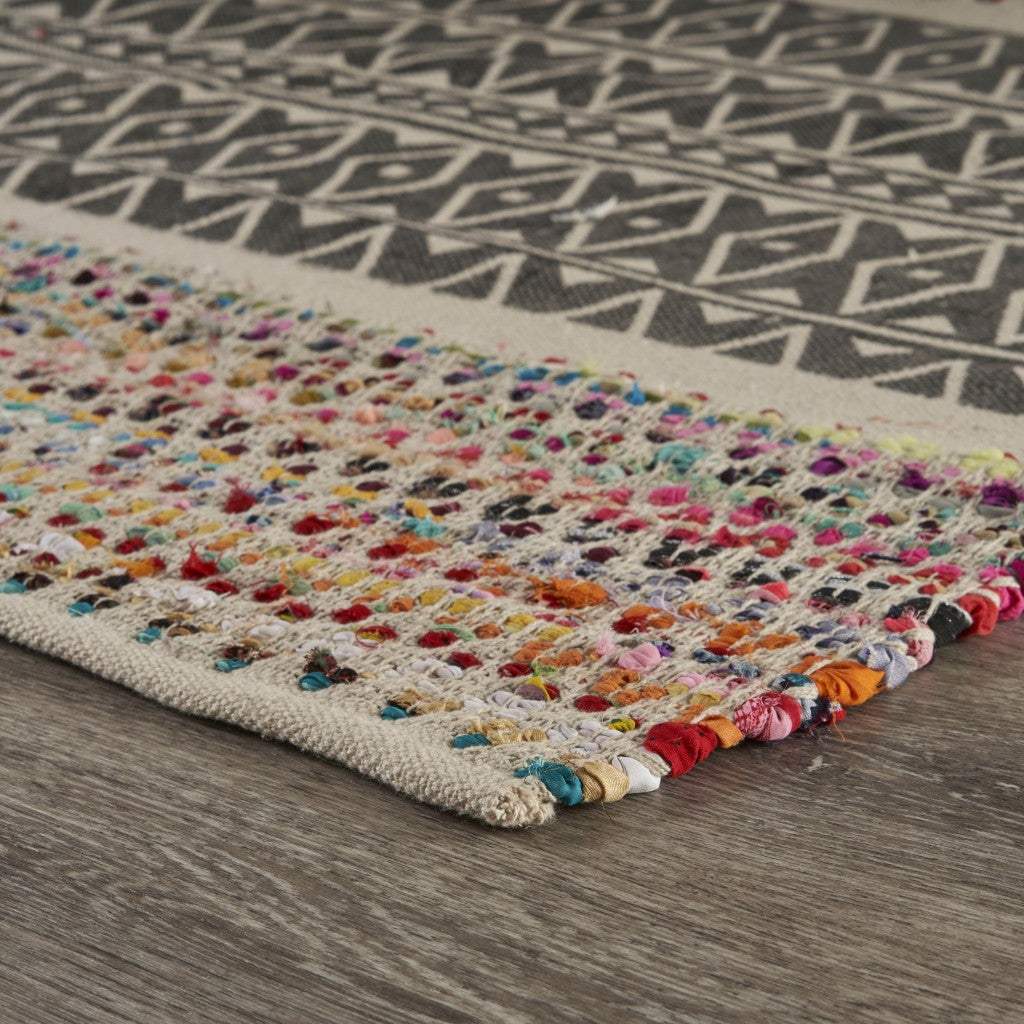 3' x 5' Colorful Traditional Chindi Area Rug - Image 4