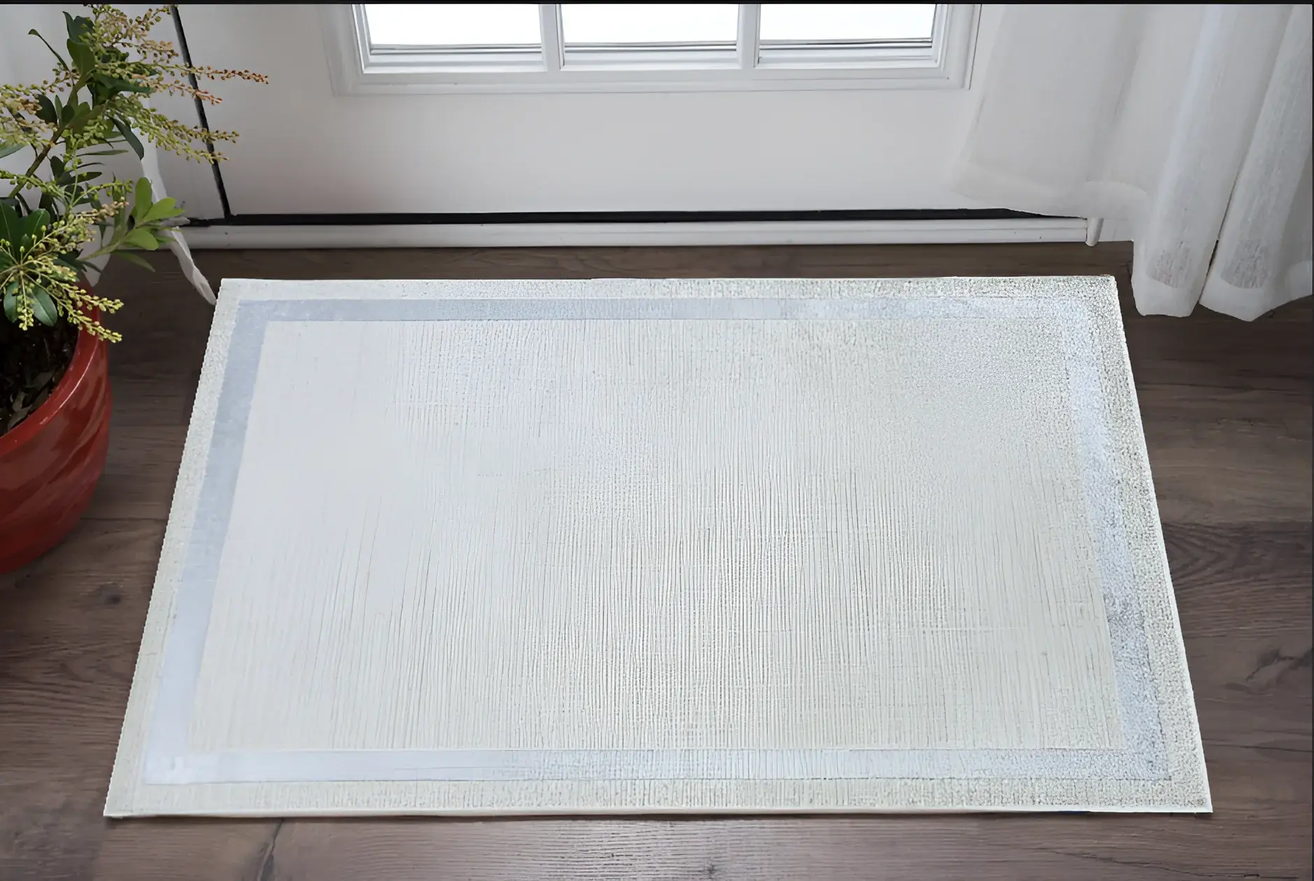 3' X 5' Gray and Ivory Area Rug