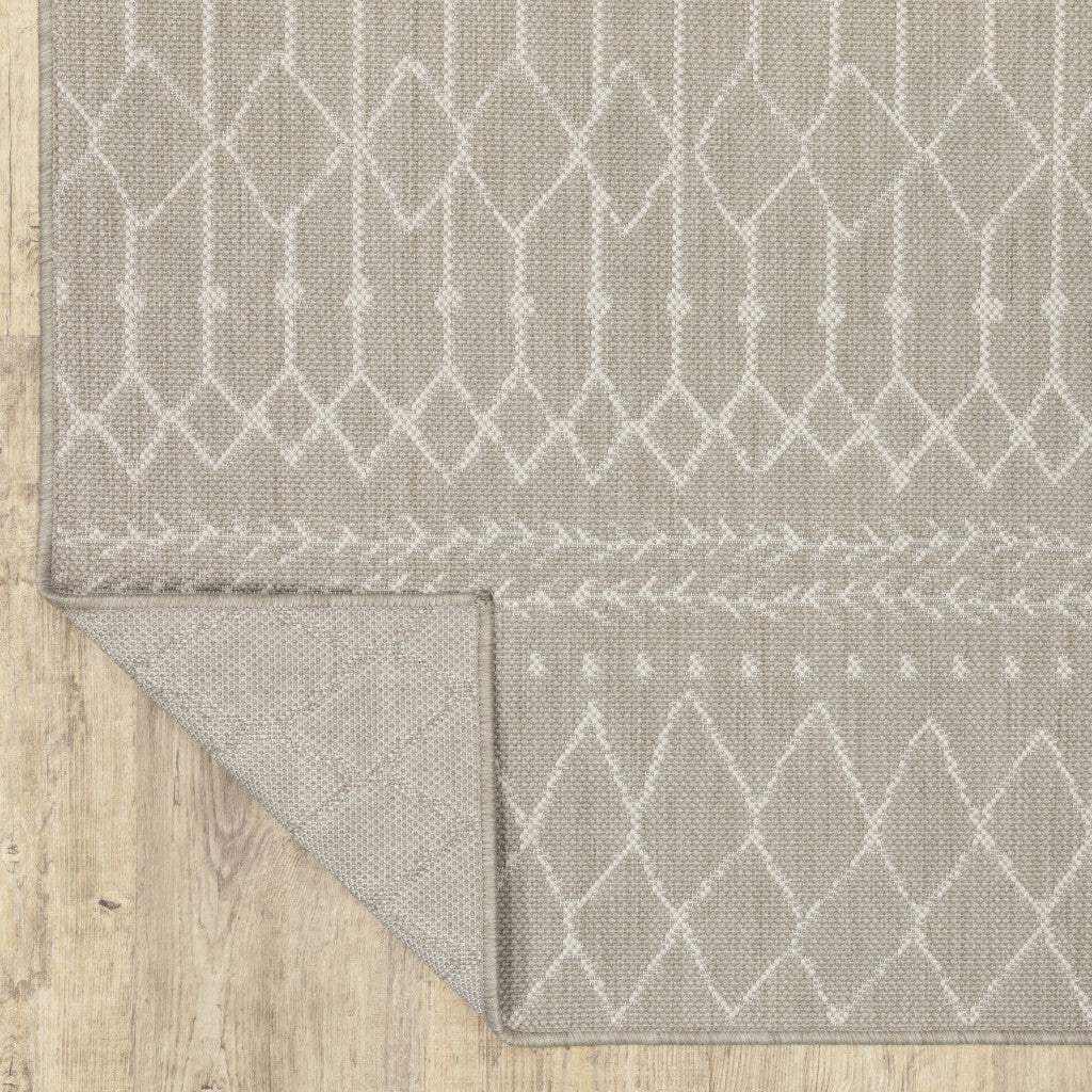 3' X 5' Gray and Ivory Indoor Outdoor Area Rug - Image 8
