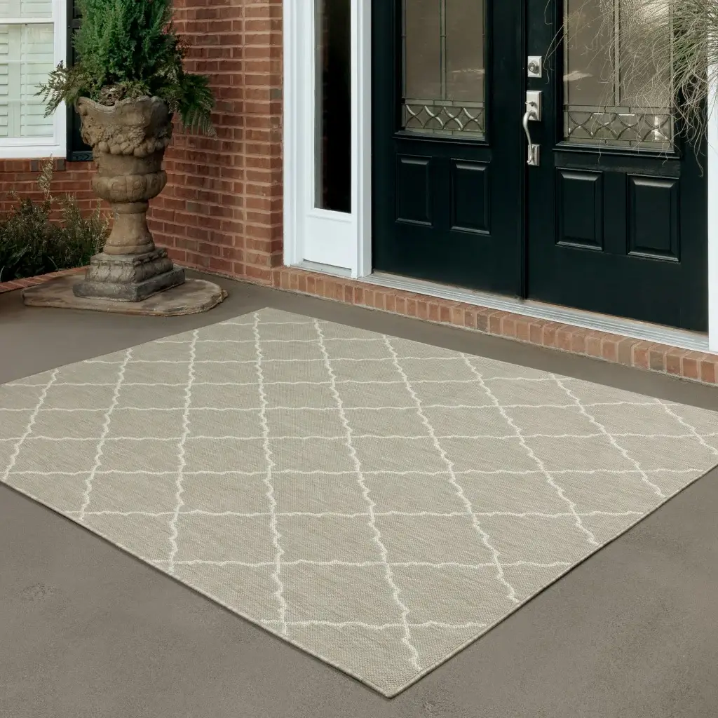 3' X 5' Gray and Ivory Indoor Outdoor Area Rug - Image 7