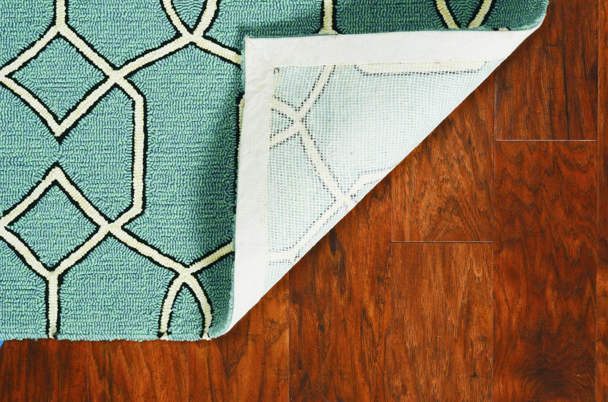 3' X 5' Green and Ivory Hand Hooked Area Rug - Image 4