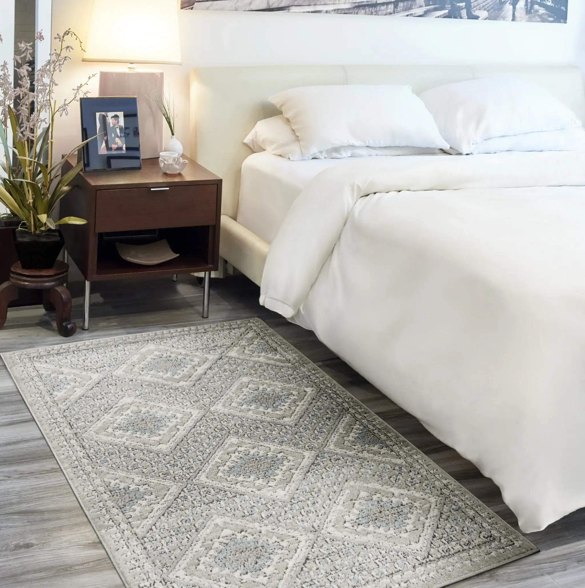 3' X 5' Grey Ivory And Blue Southwestern Power Loom Non Skid Area Rug - Image 8