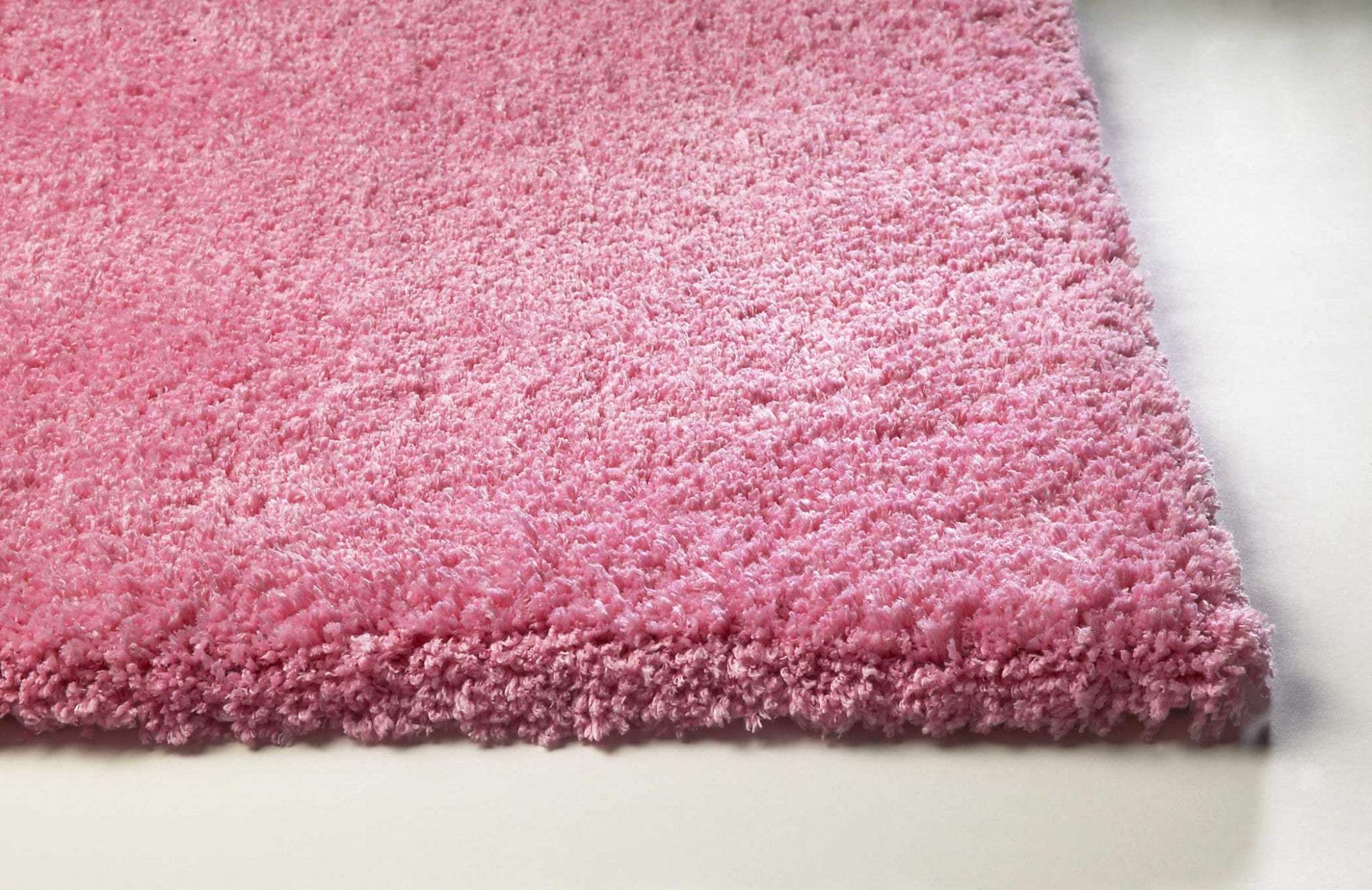 3' X 5' Hot Pink Indoor Shag Rug - Image 3