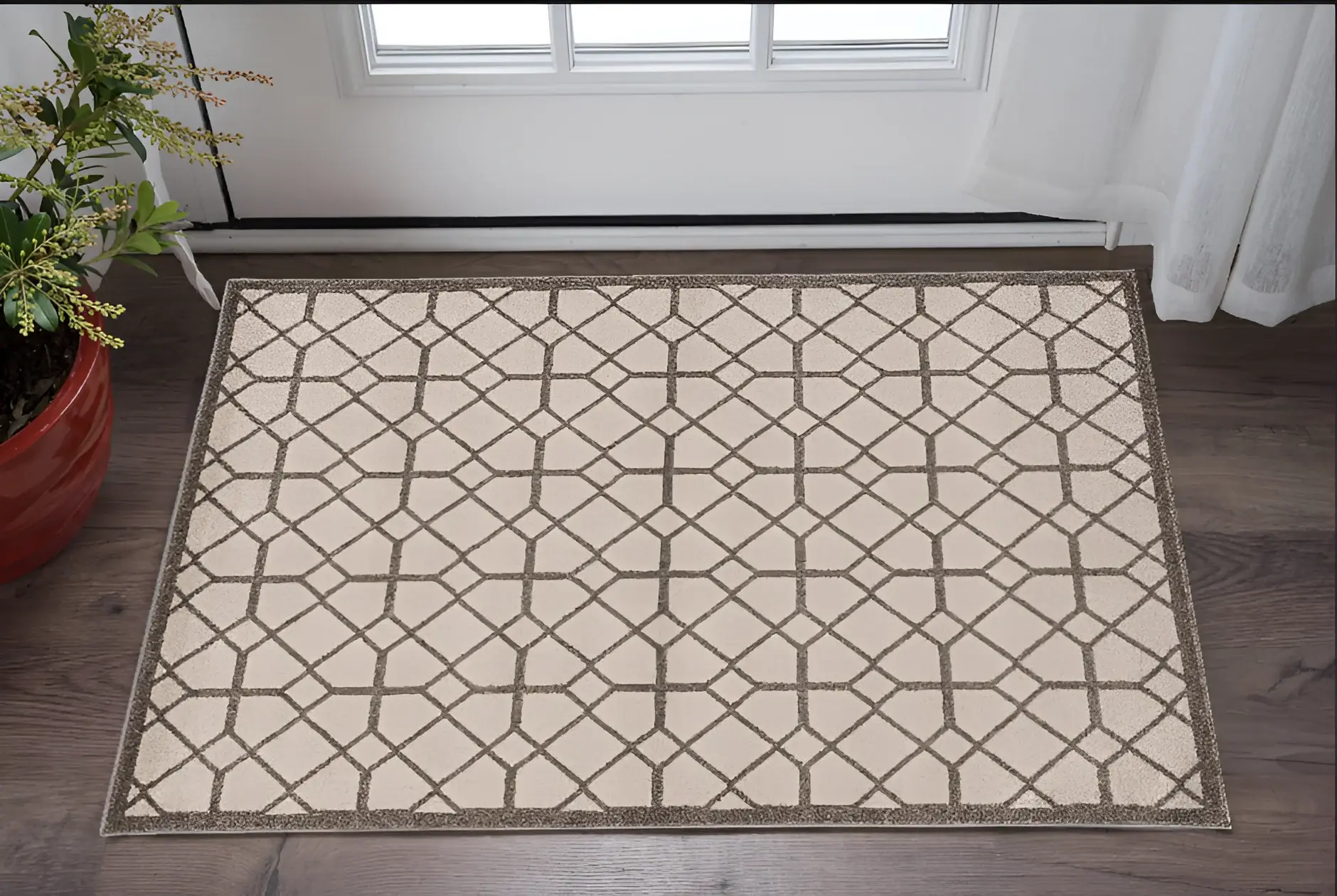 3' X 5' Ivory Or Grey Polypropylene Rug