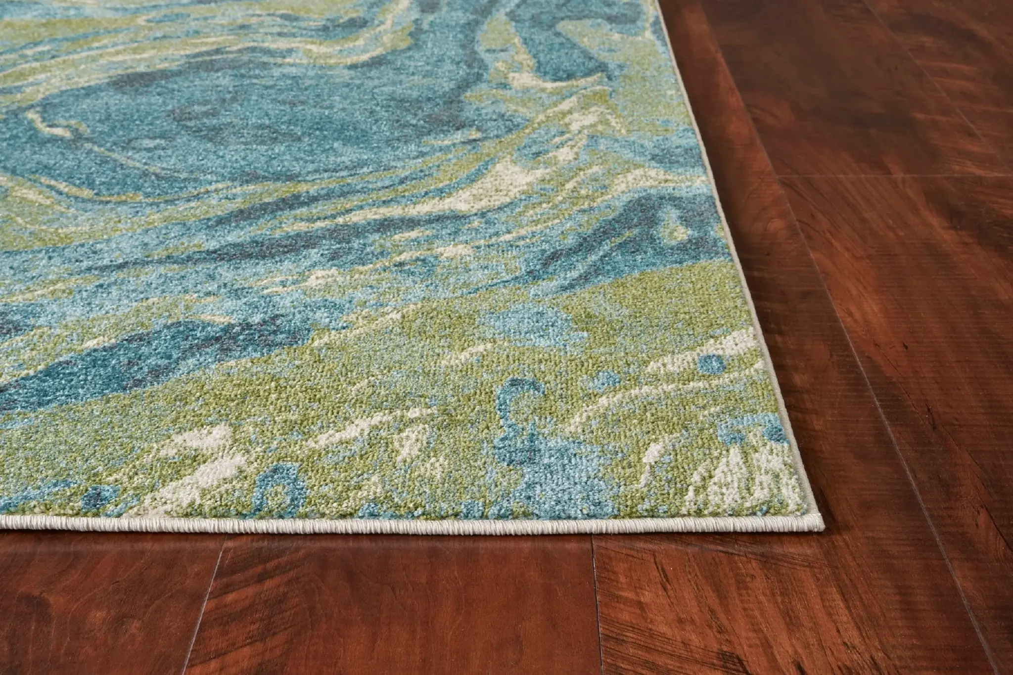 3' X 5' Multicoloured Abstract Shag Area Rug - Image 4