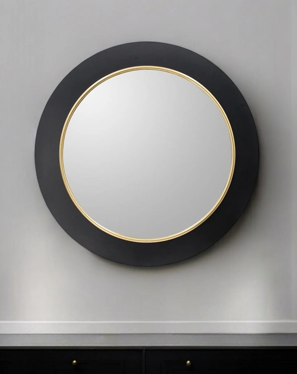 32" Black and Gold Lighted Round Metal Framed Accent Mirror - Image 2