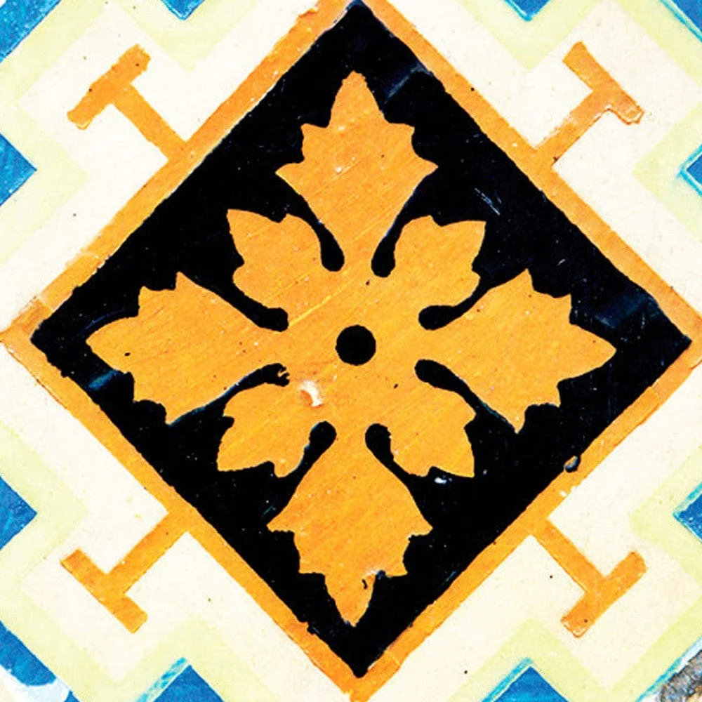 5" x 5" Gold Snowflake Peel and Stick Removable Tiles - Image 3