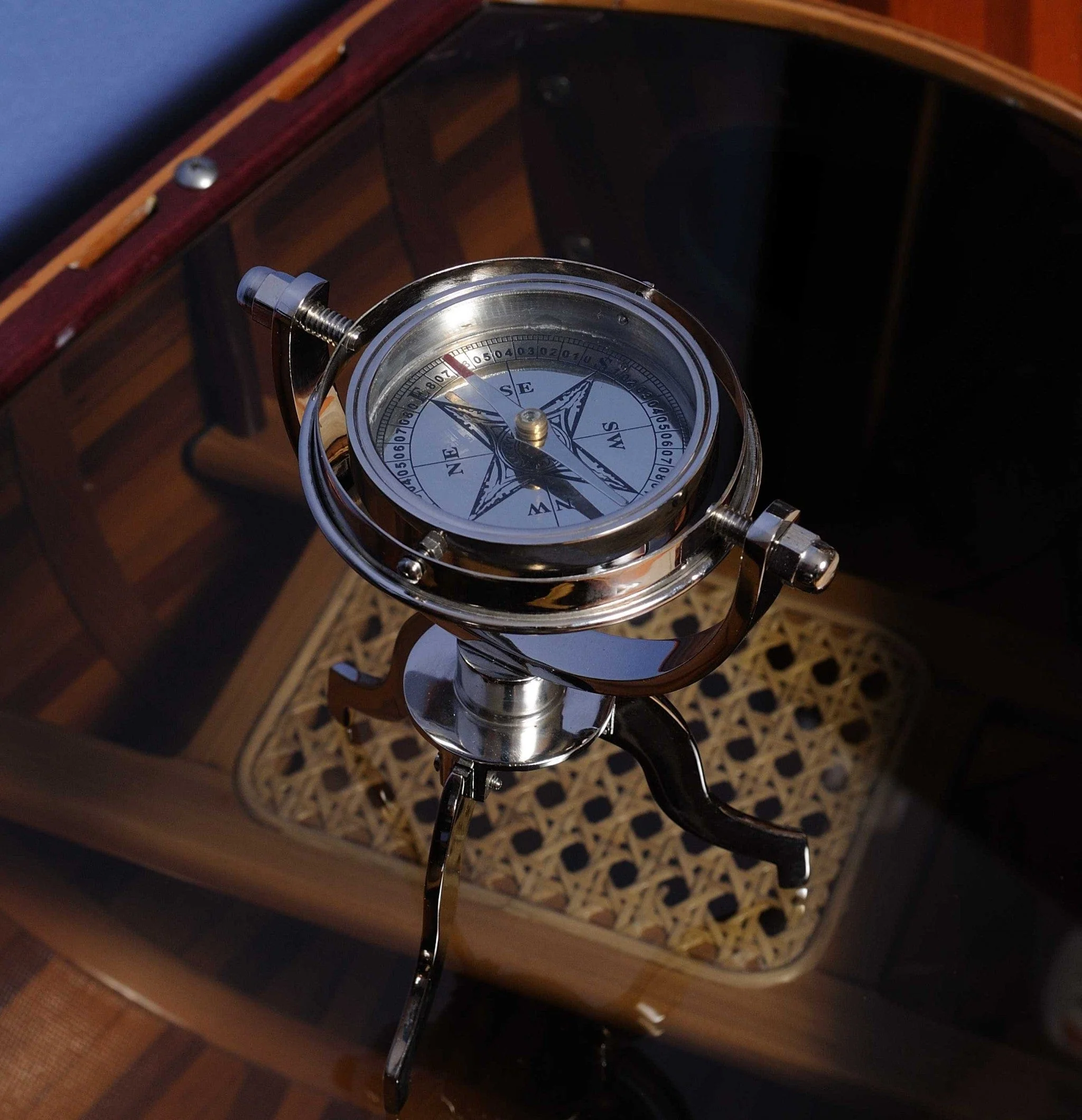5" X 5" X 8.5" Gimbaled Compass On Tristand - Image 4