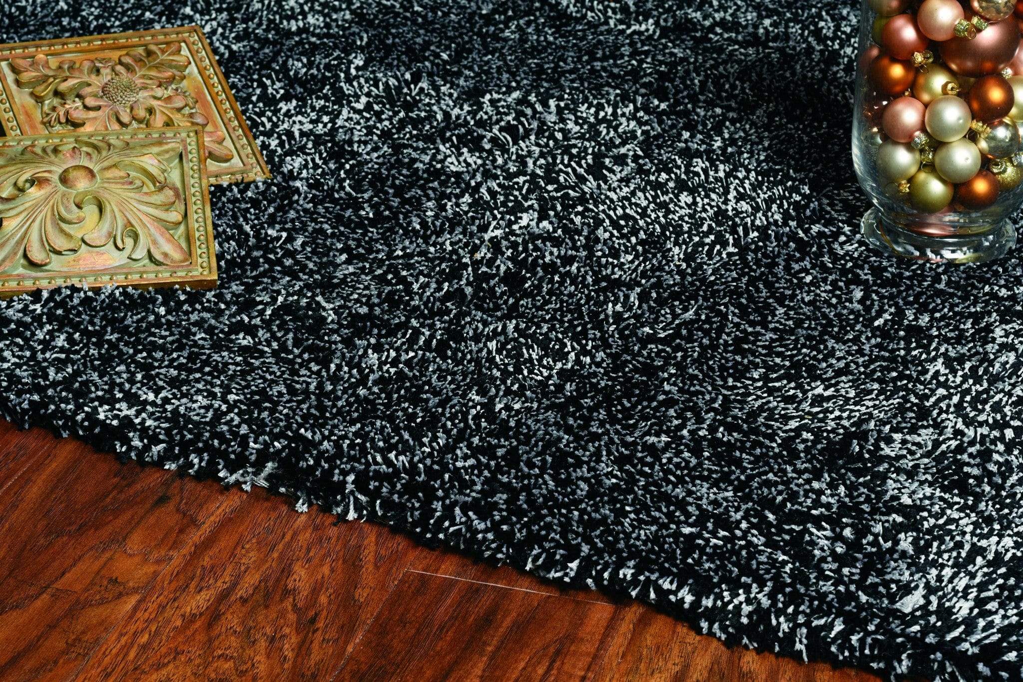 5' X 7' Black Heather Indoor Shag Rug - Image 2