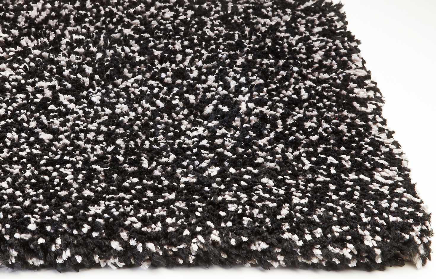5' X 7' Black Heather Indoor Shag Rug - Image 5