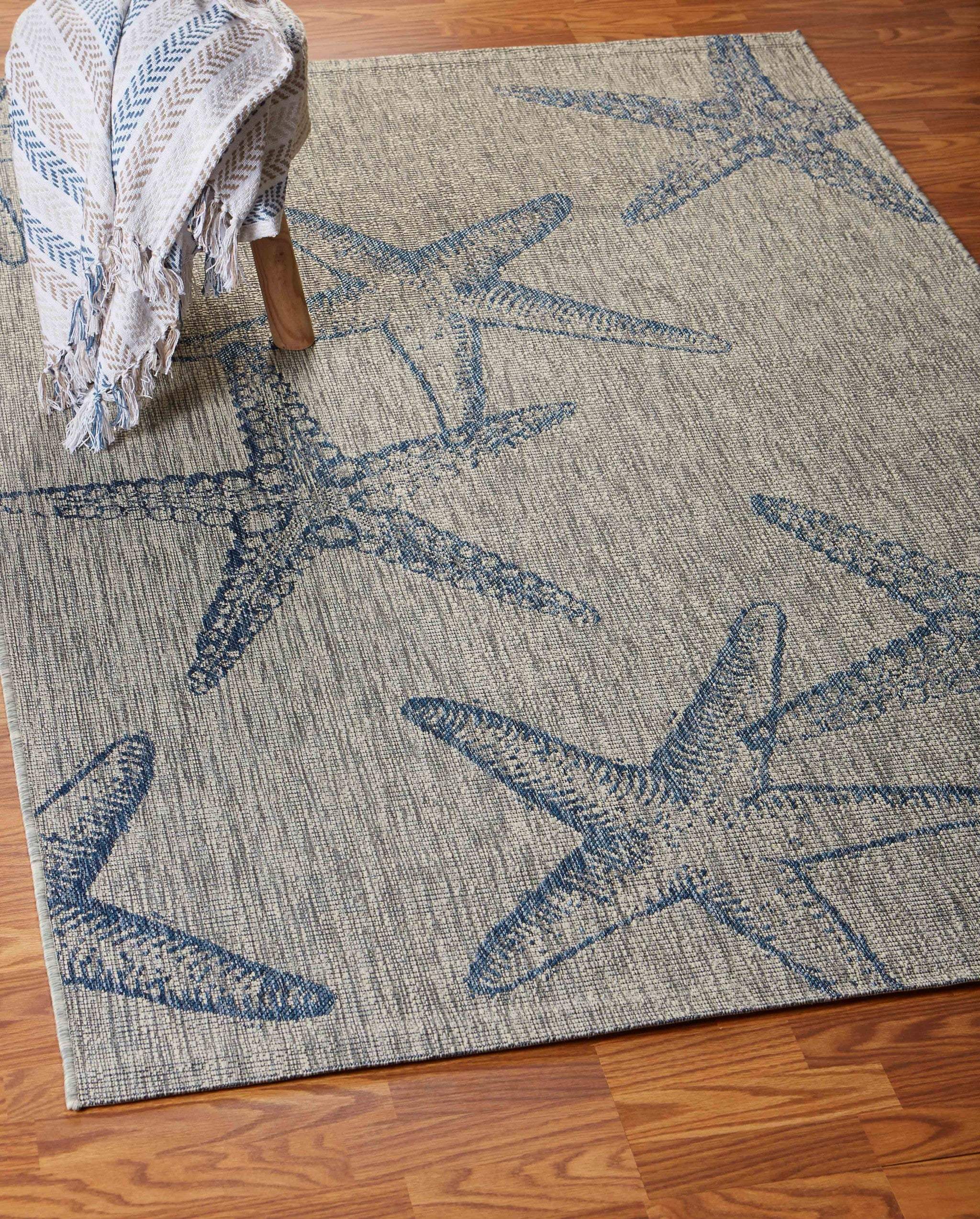 5' X 7' Blue And Gray Indoor Outdoor Area Rug - Image 4