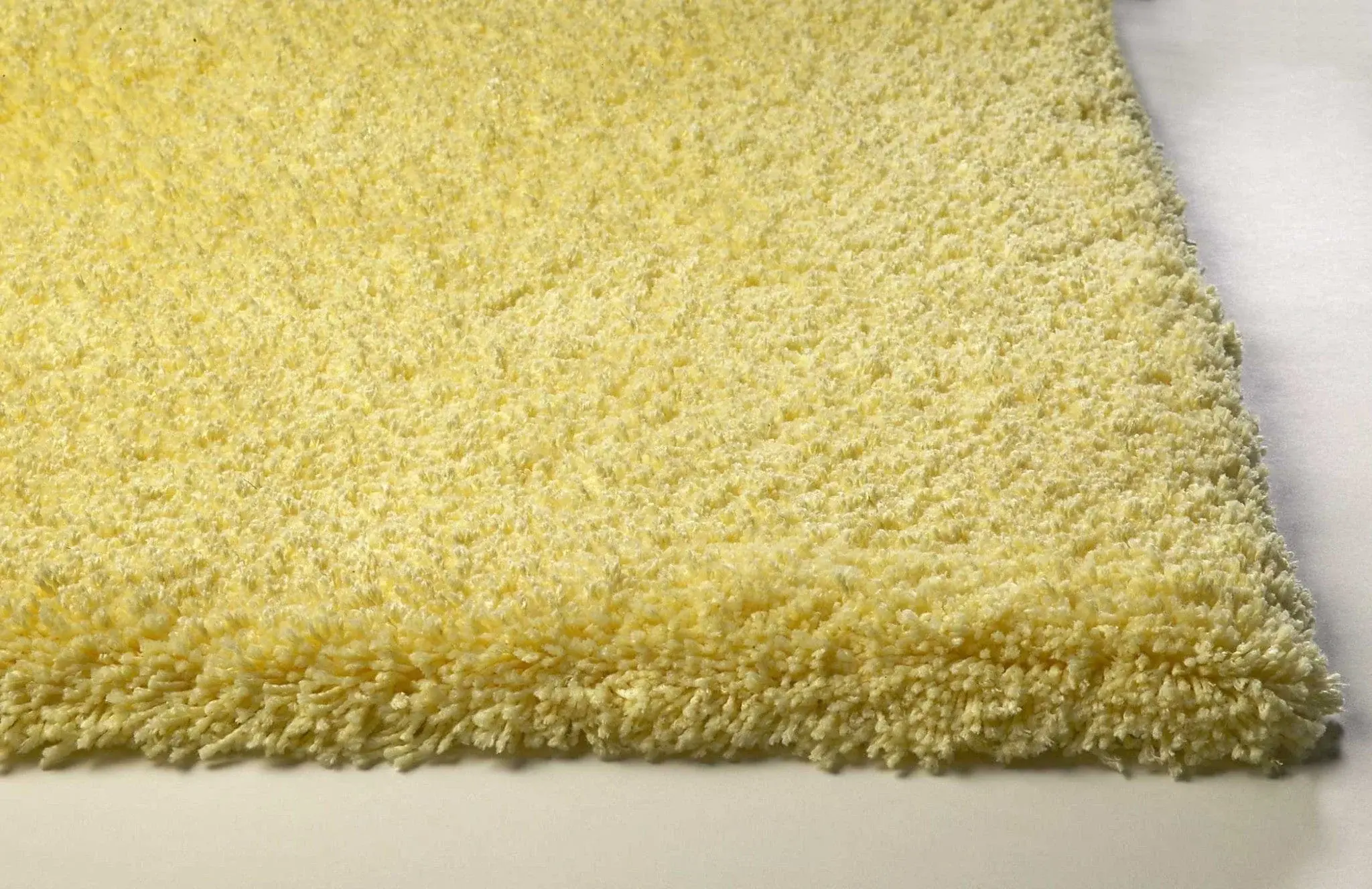 5' X 7' Canary Yellow Indoor Shag Rug - Image 6
