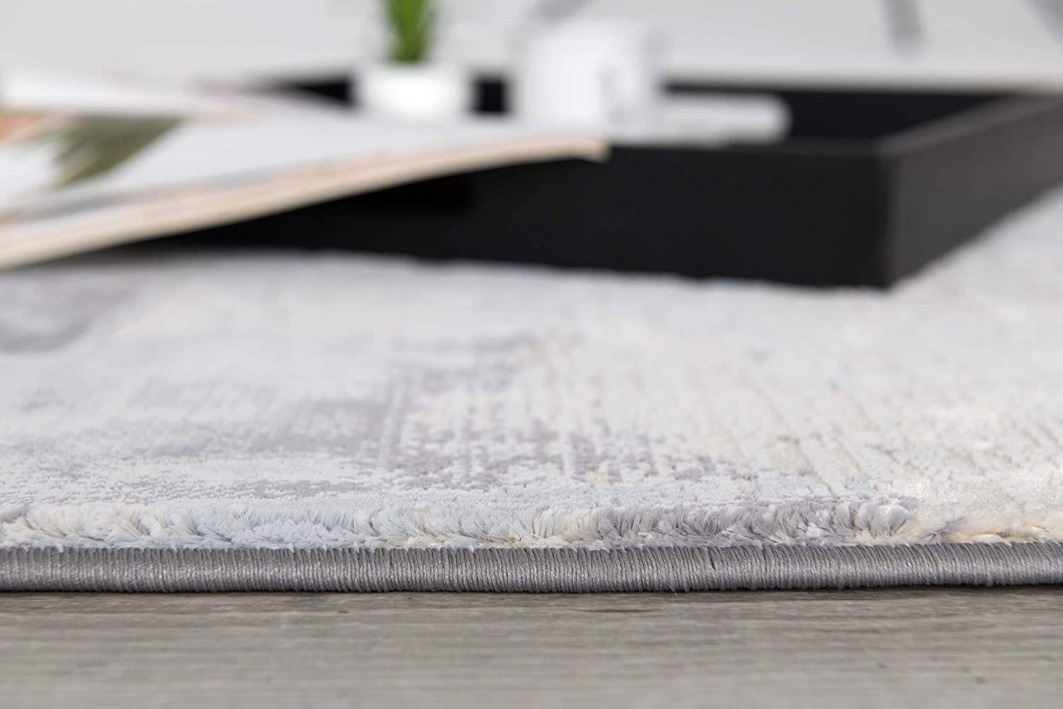 5' X 7' Gray Abstract Power Loom Area Rug - Image 3