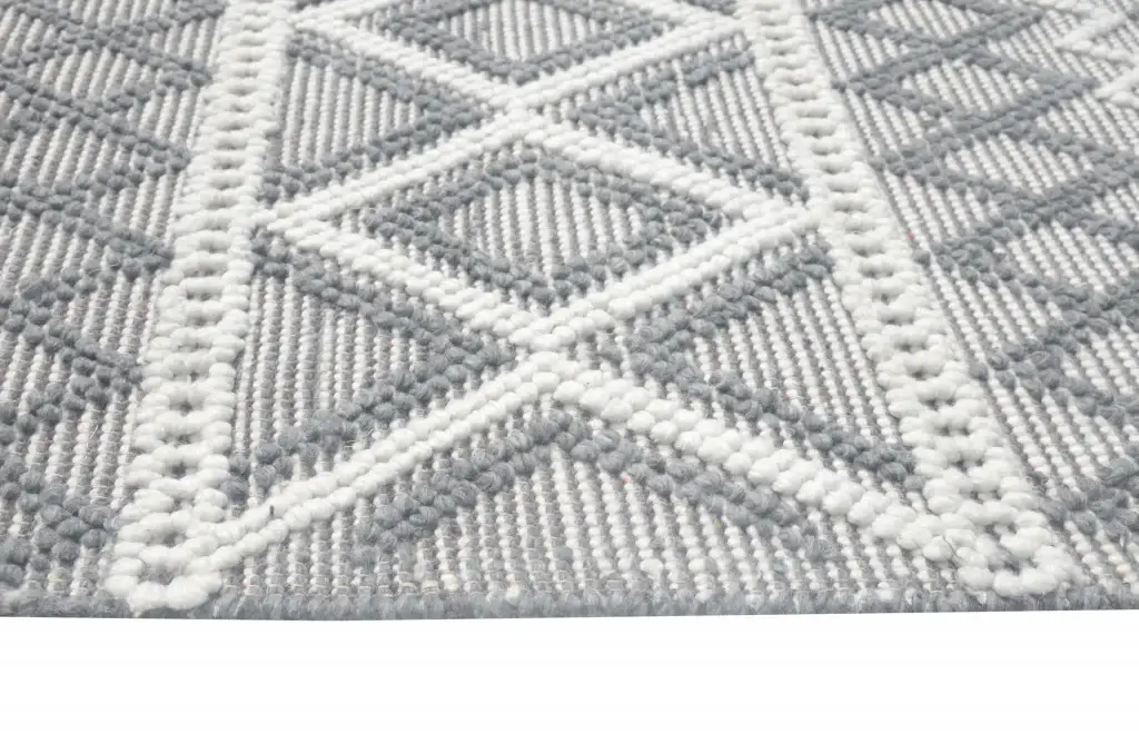 5' X 7' Gray and Ivory Geometric Handmade Area Rug - Image 4