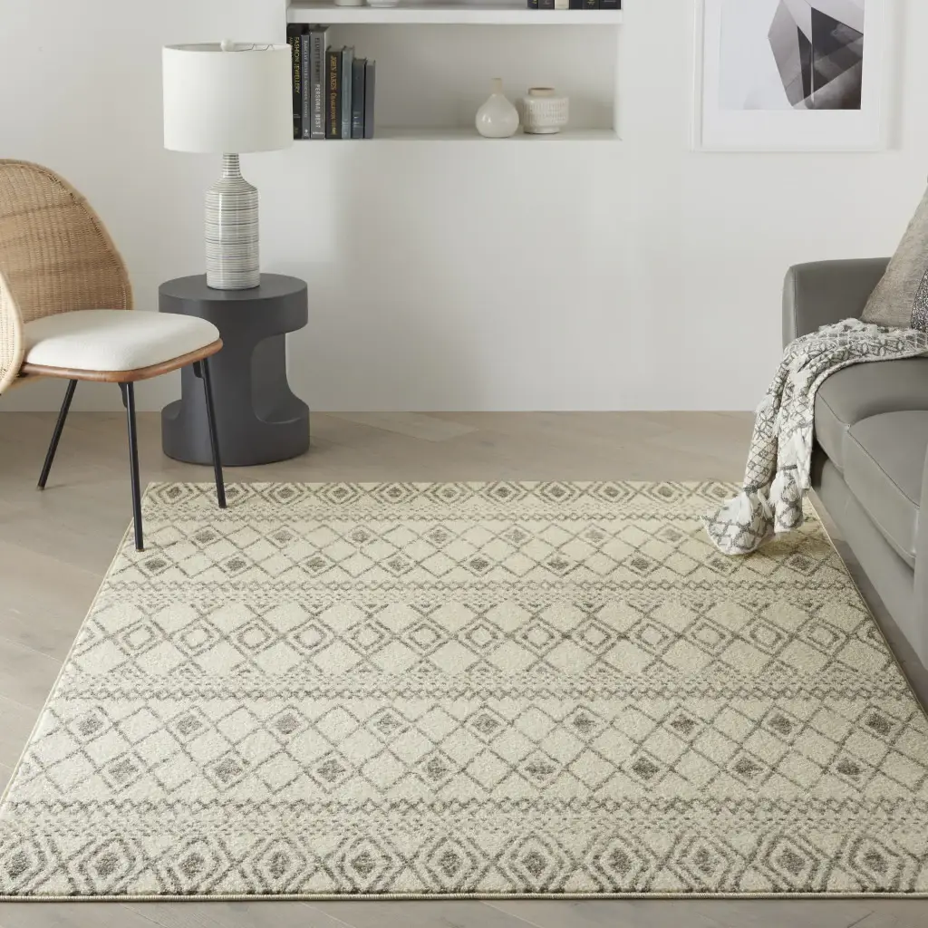 5' X 7' Gray Geometric Berber Power Loom Area Rug - Image 6