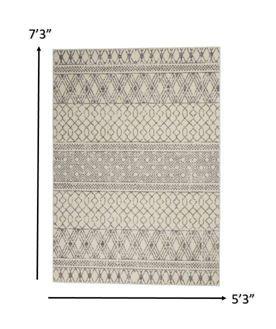 5' X 7' Gray Geometric Power Loom Area Rug - Image 3