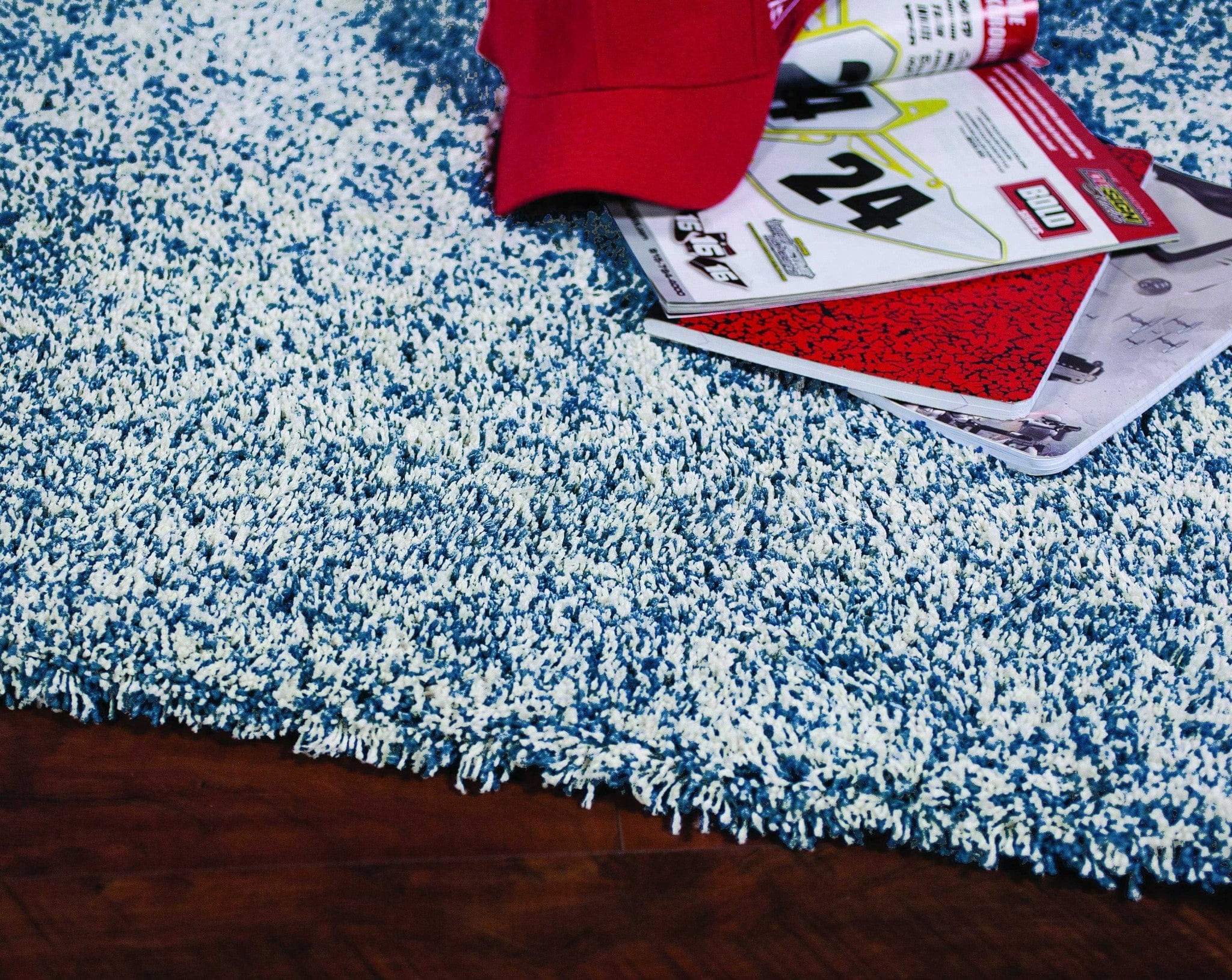 5' X 7' Indigo Ivory Heather Indoor Shag Rug - Image 3